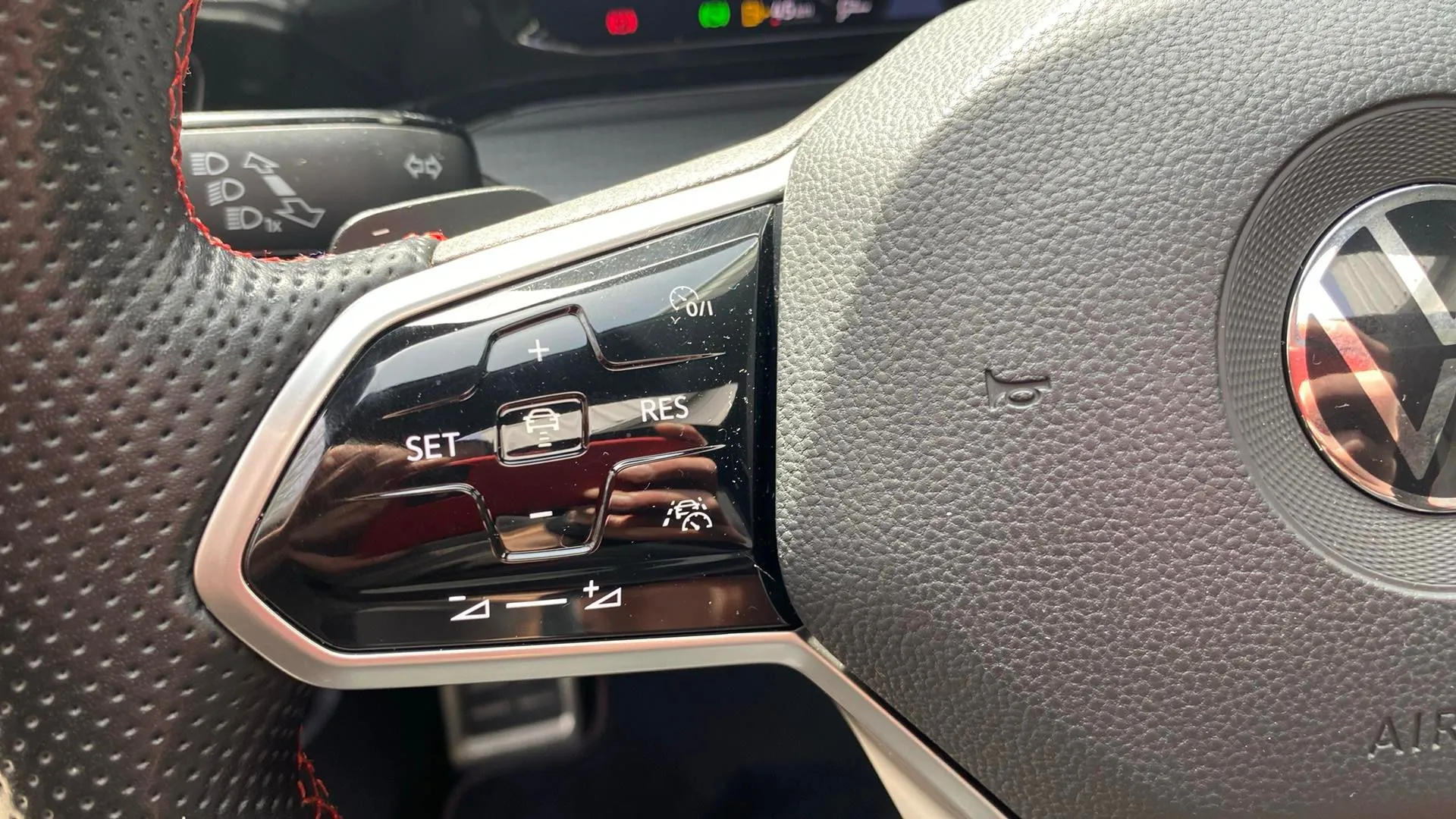Volkswagen Golf GTI Clubsport 2.0 TSI DSG - foto 12