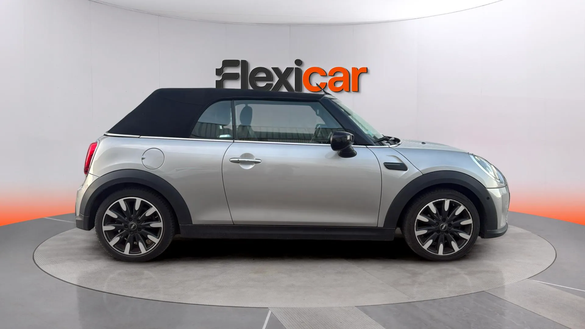 MINI Cooper Cabrio - foto 2