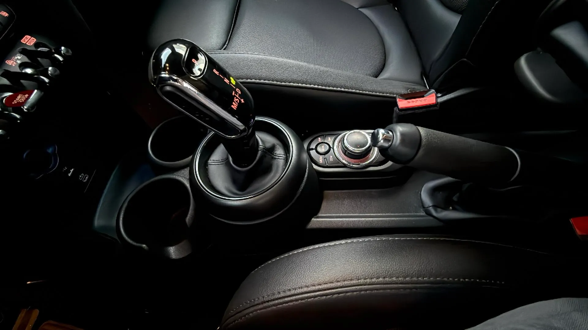 MINI Cooper Cabrio - foto 16