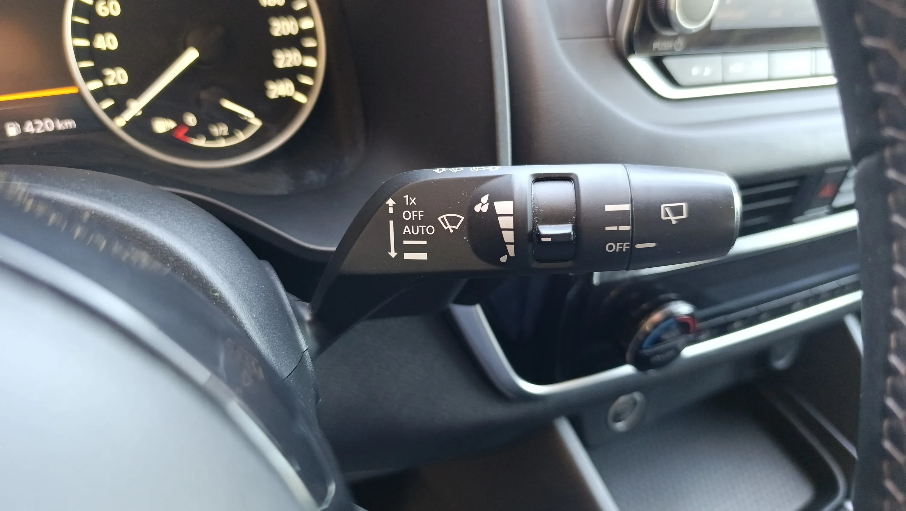 Nissan Qashqai DIG-T mHEV 4x2 Acenta - foto 14