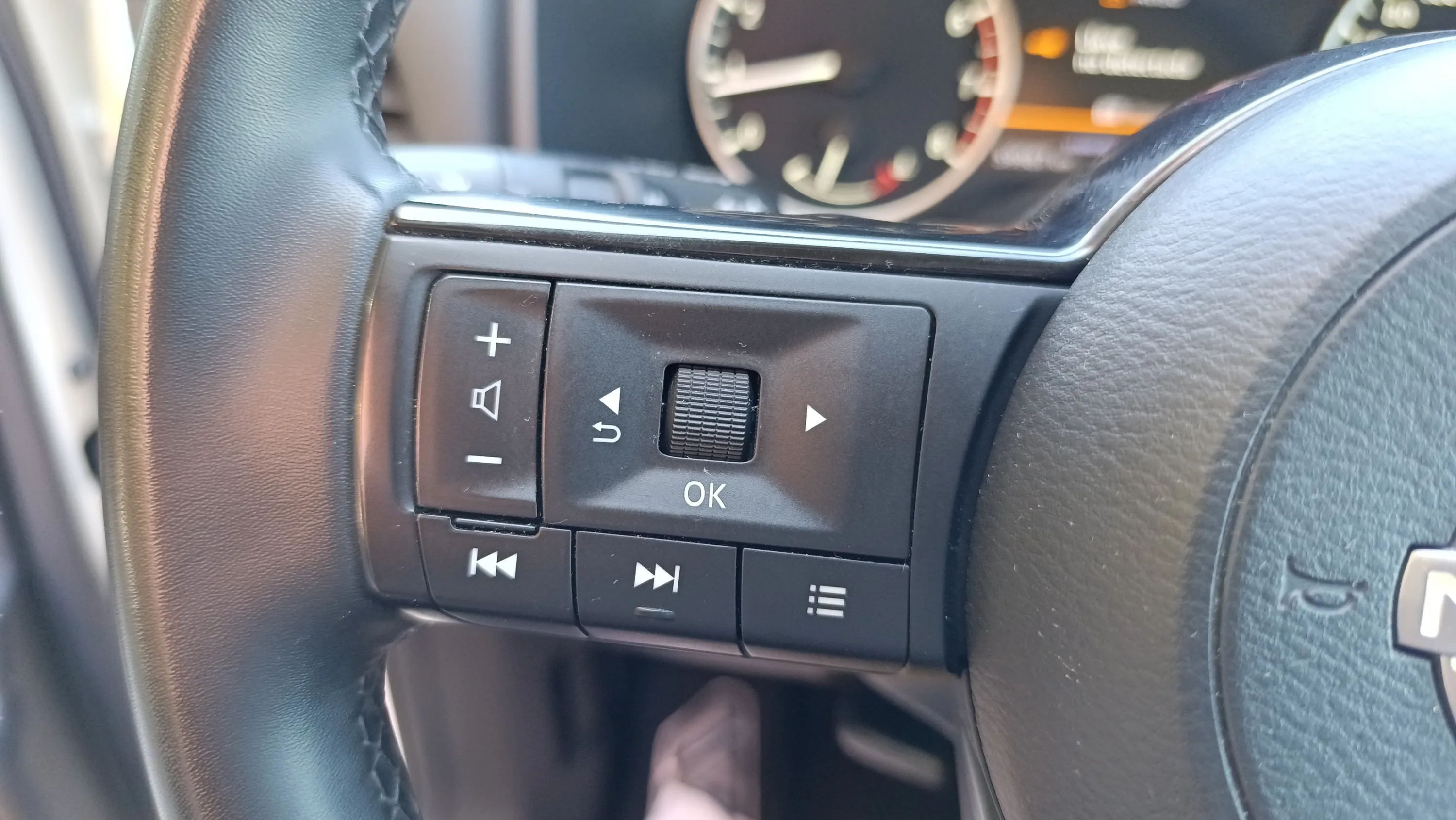 Nissan Qashqai DIG-T mHEV 4x2 Acenta - foto 11