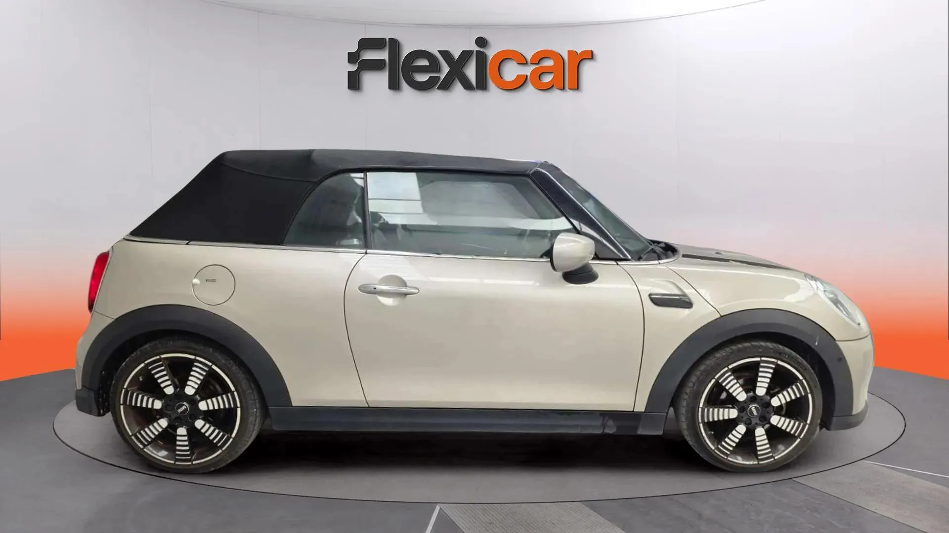 MINI Cooper Cabrio - foto 3