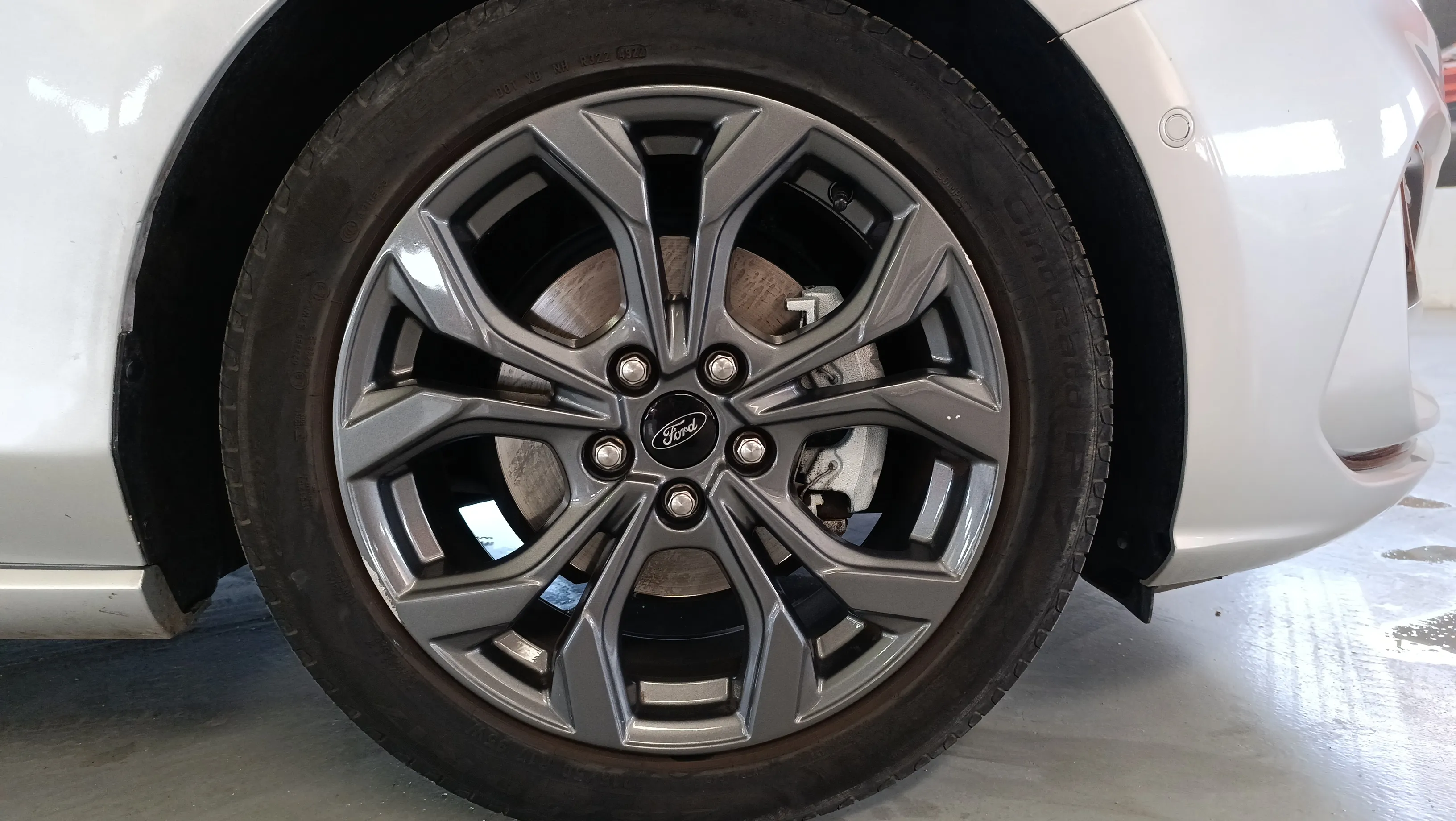 Ford Focus 1.0 EcoBoost MHEV ST-Line - foto 36