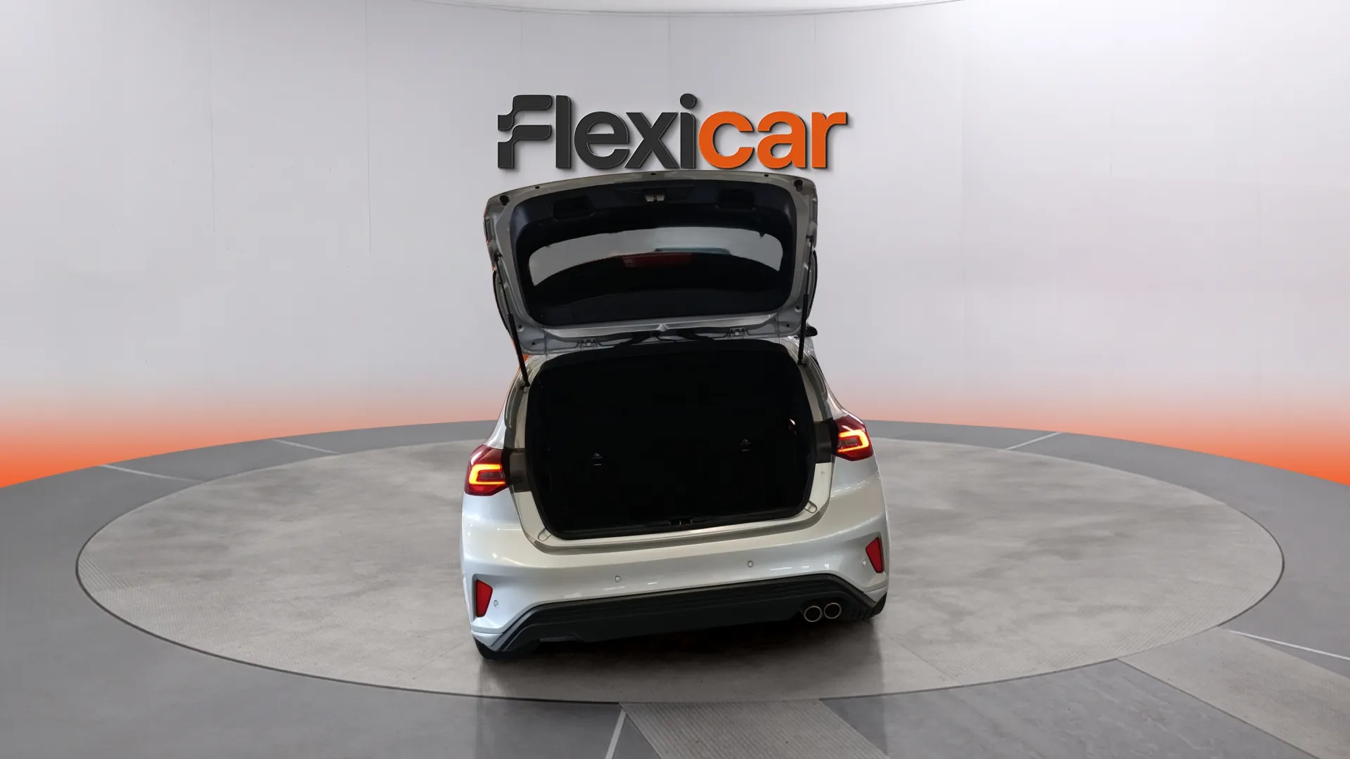 Ford Focus 1.0 EcoBoost MHEV ST-Line - foto 33