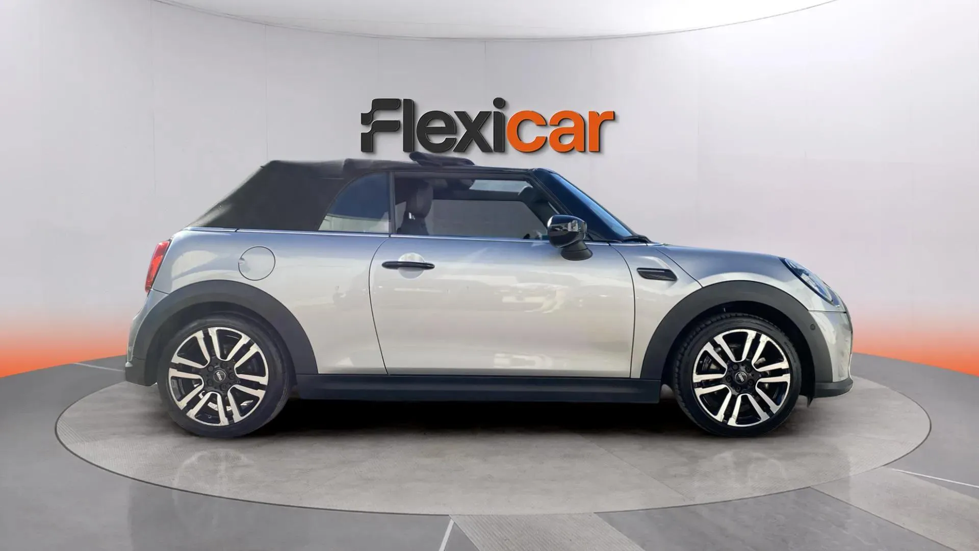 MINI Cooper Cabrio - foto 8