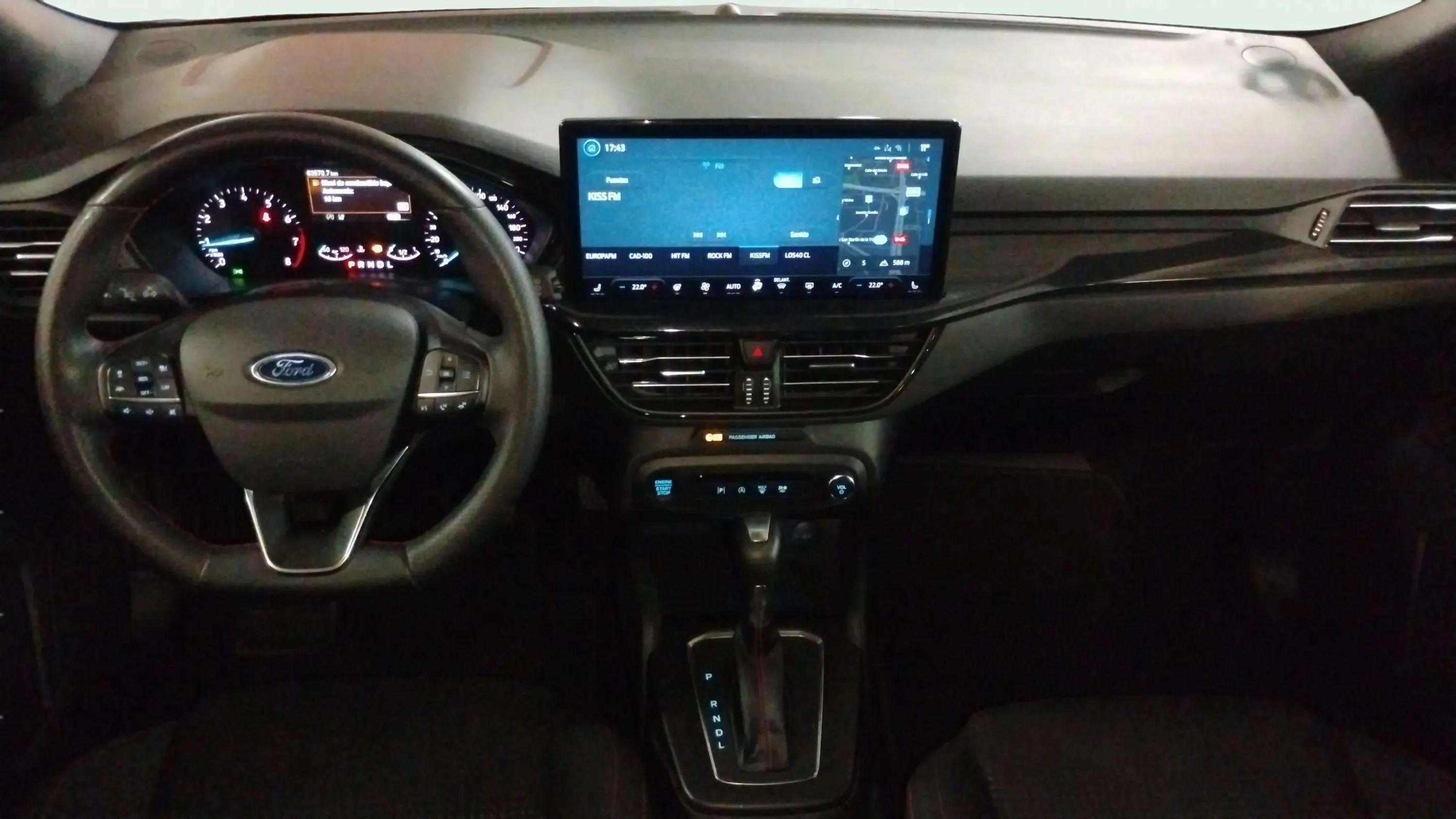Ford Focus 1.0 EcoBoost MHEV ST-Line - foto 18