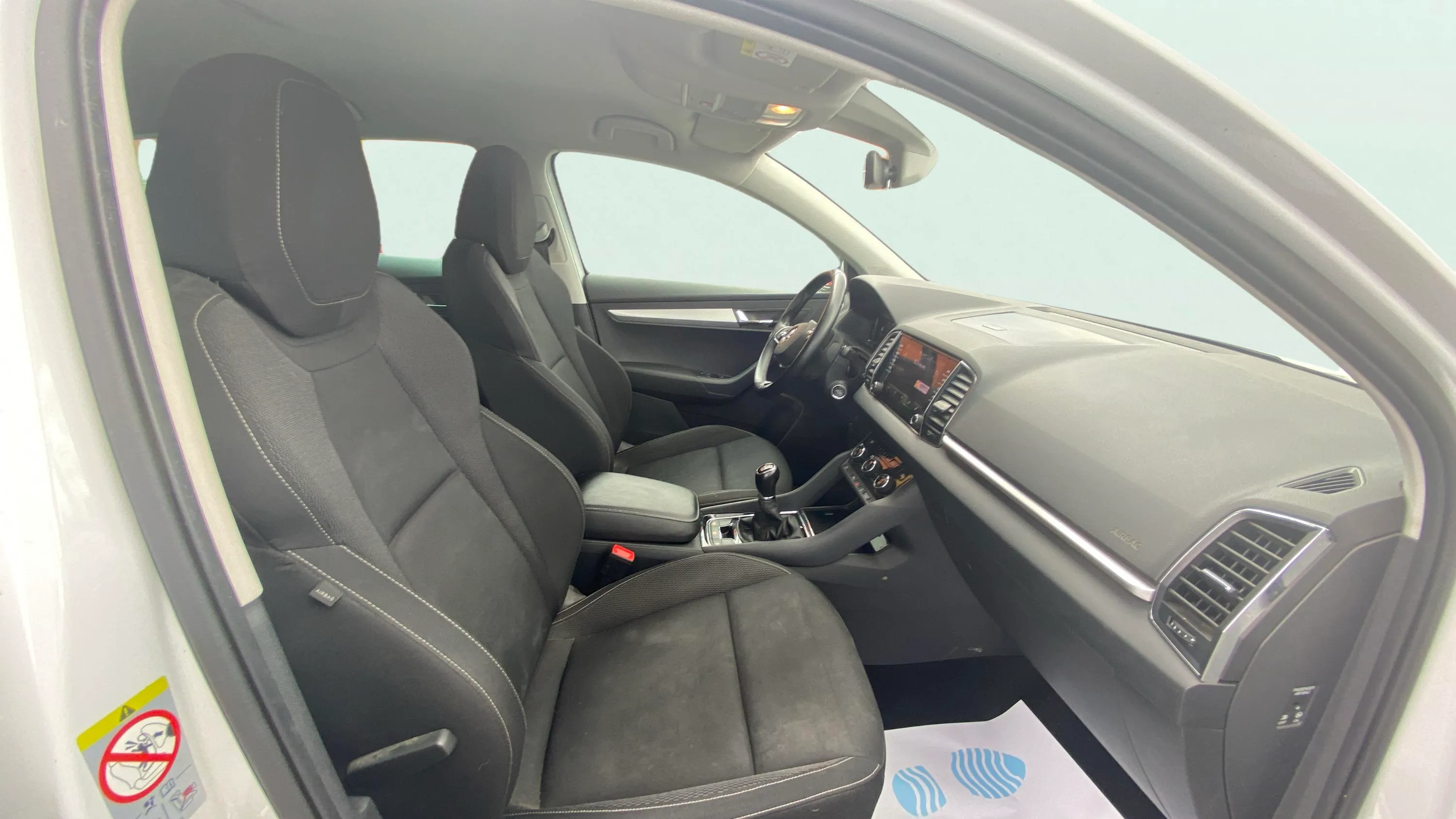 Škoda Karoq 2.0 TDI Ambition - foto 16