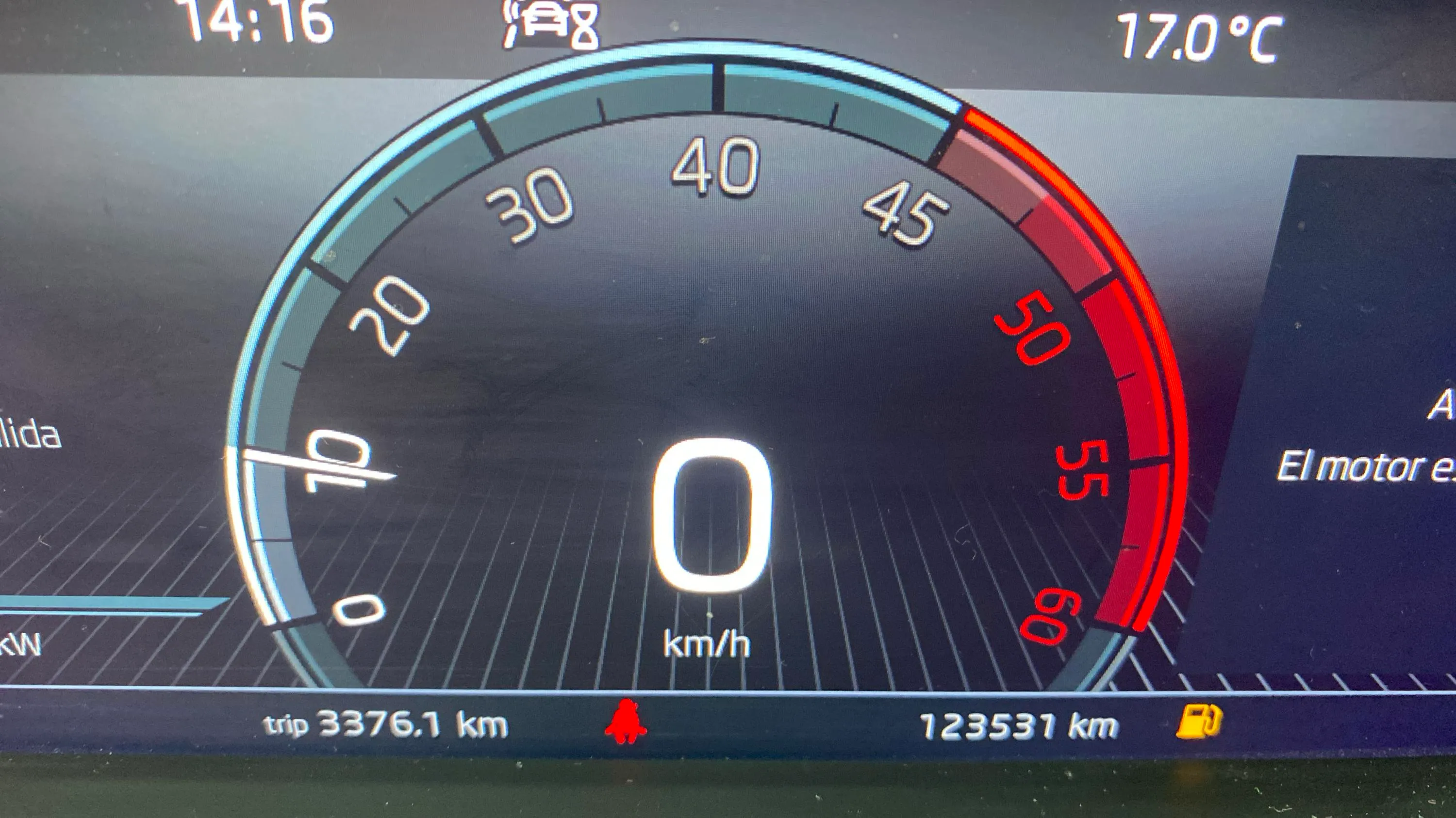 Škoda Karoq 2.0 TDI Ambition - foto 15