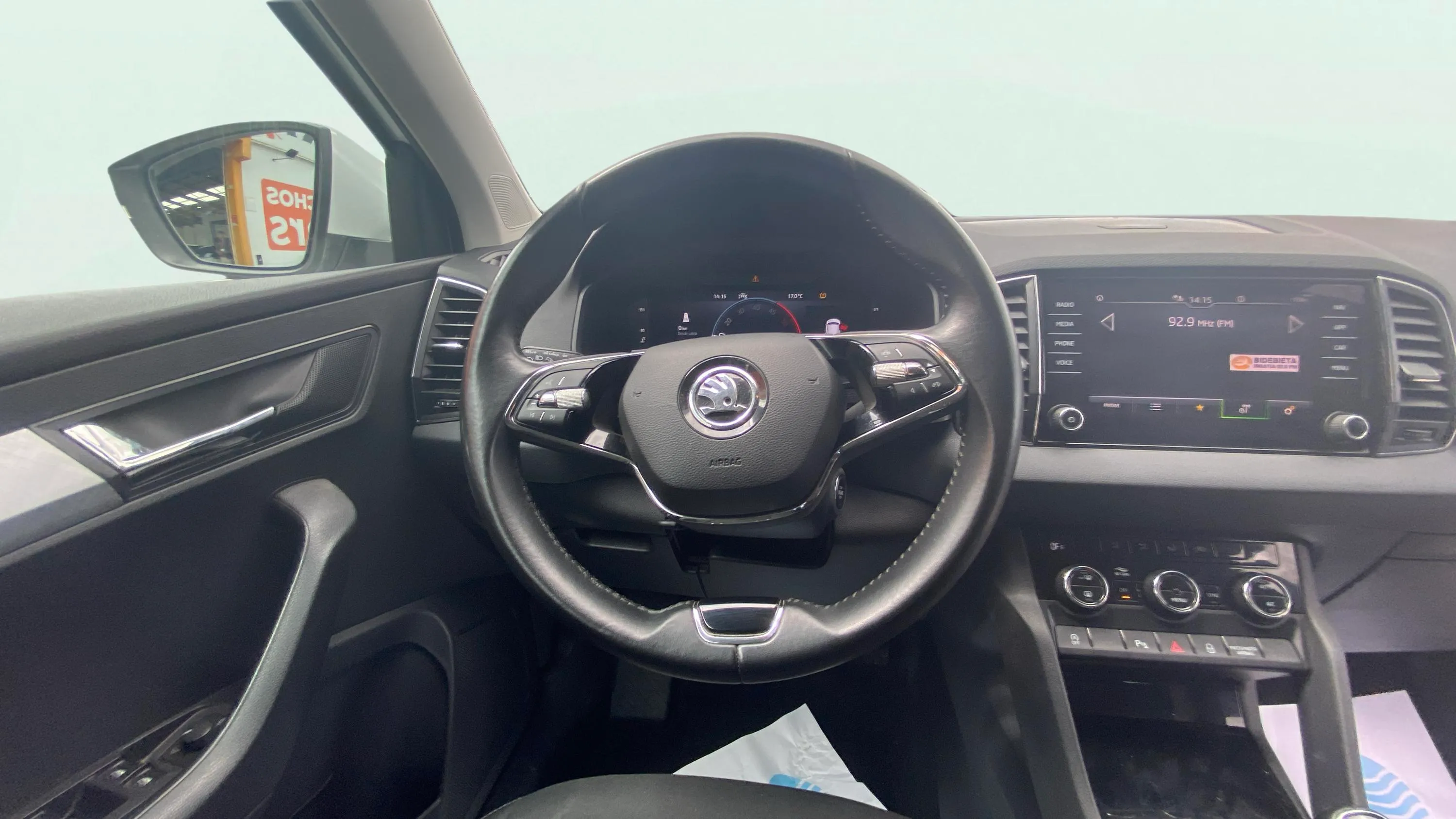 Škoda Karoq 2.0 TDI Ambition - foto 13
