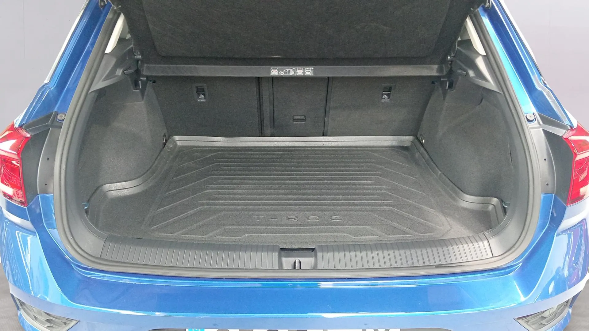 Volkswagen T-Roc Advance 1.0 TSI - foto 22