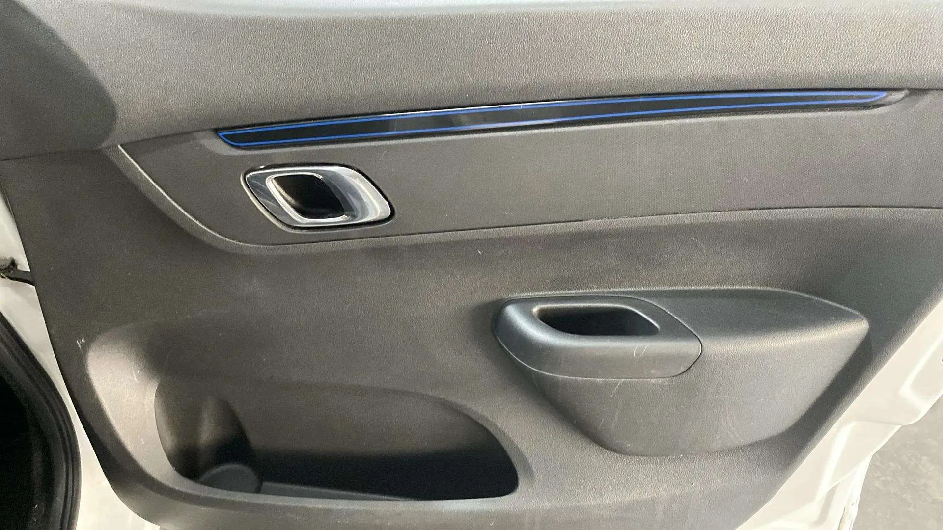 Dacia Spring Business Electric - foto 18
