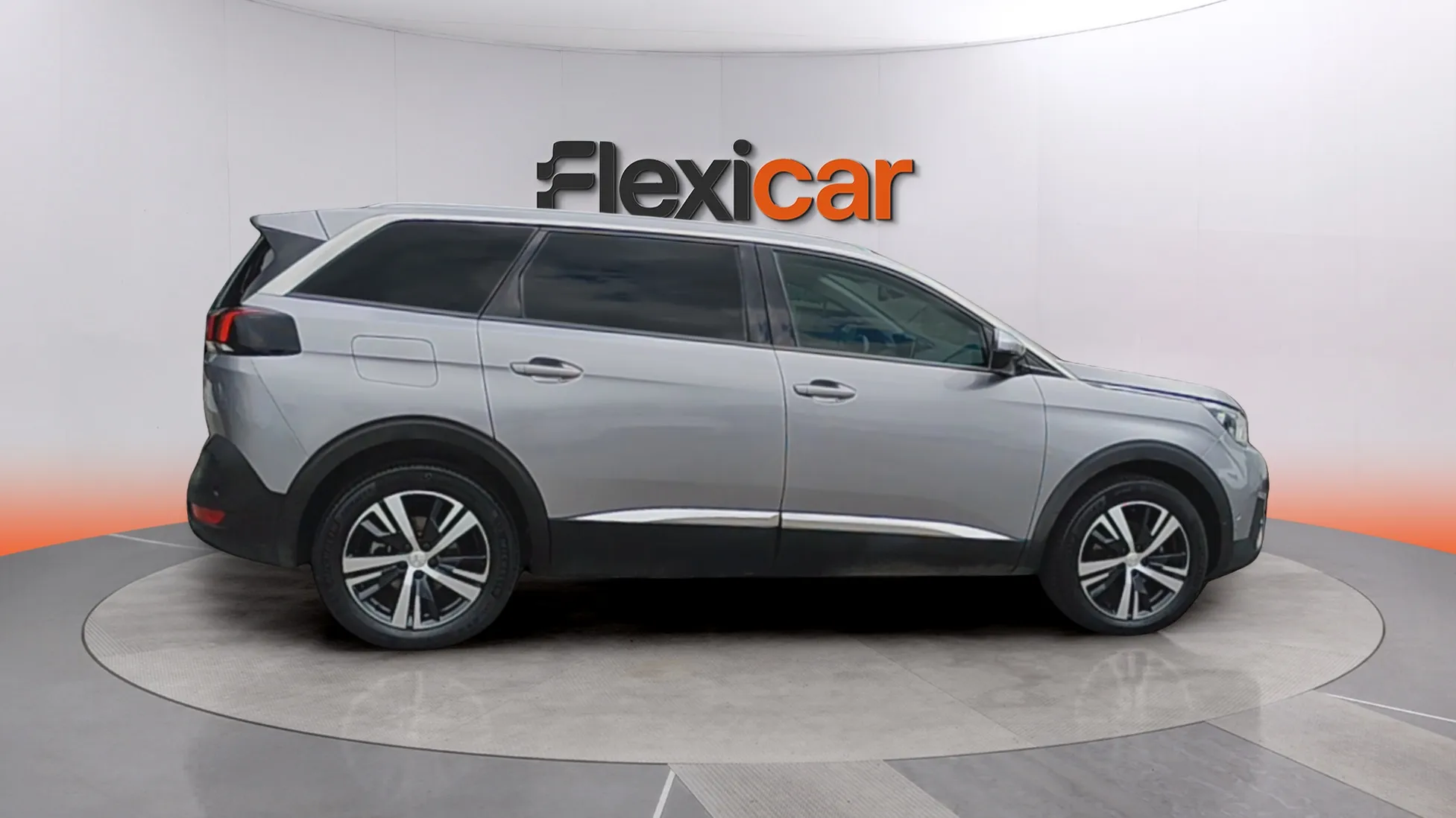 Peugeot 5008 Active 1.2L PureTech - foto 2