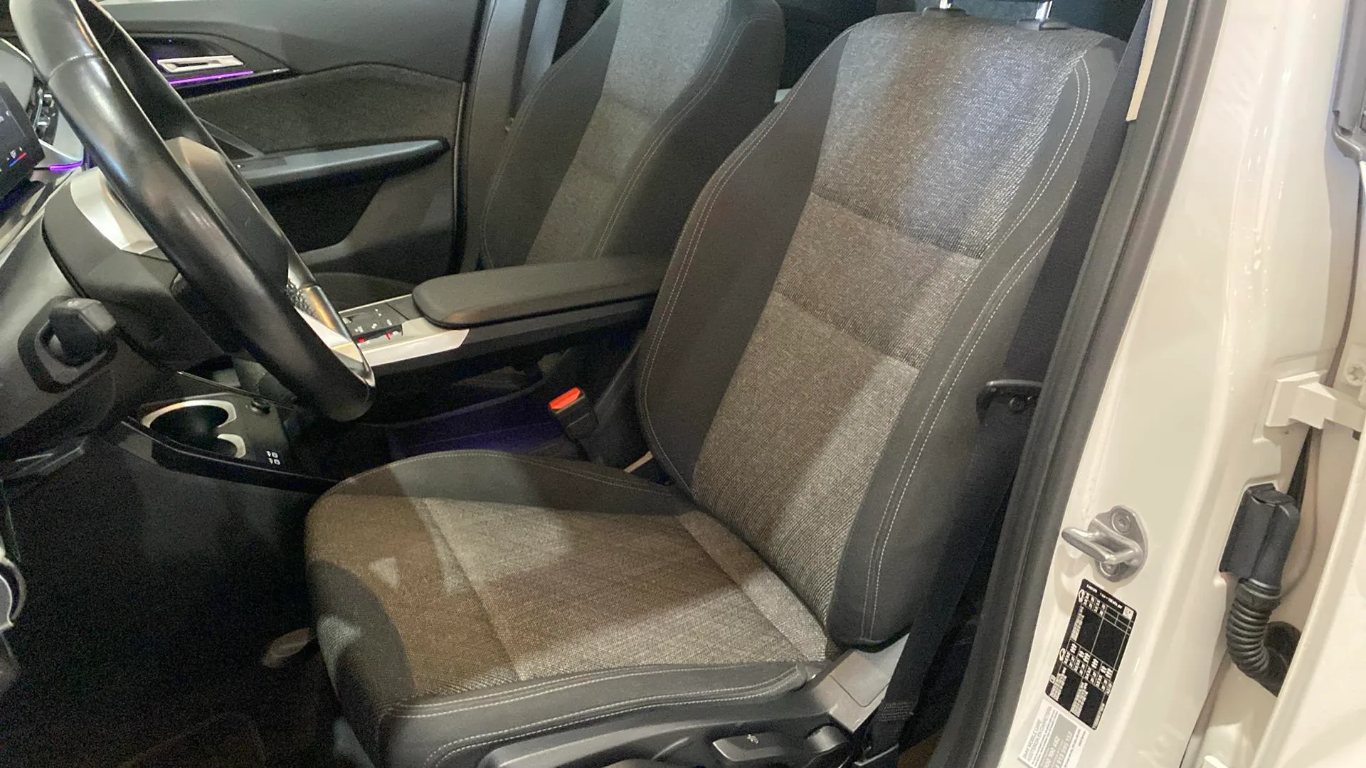 BMW X1 sDrive18i - foto 12