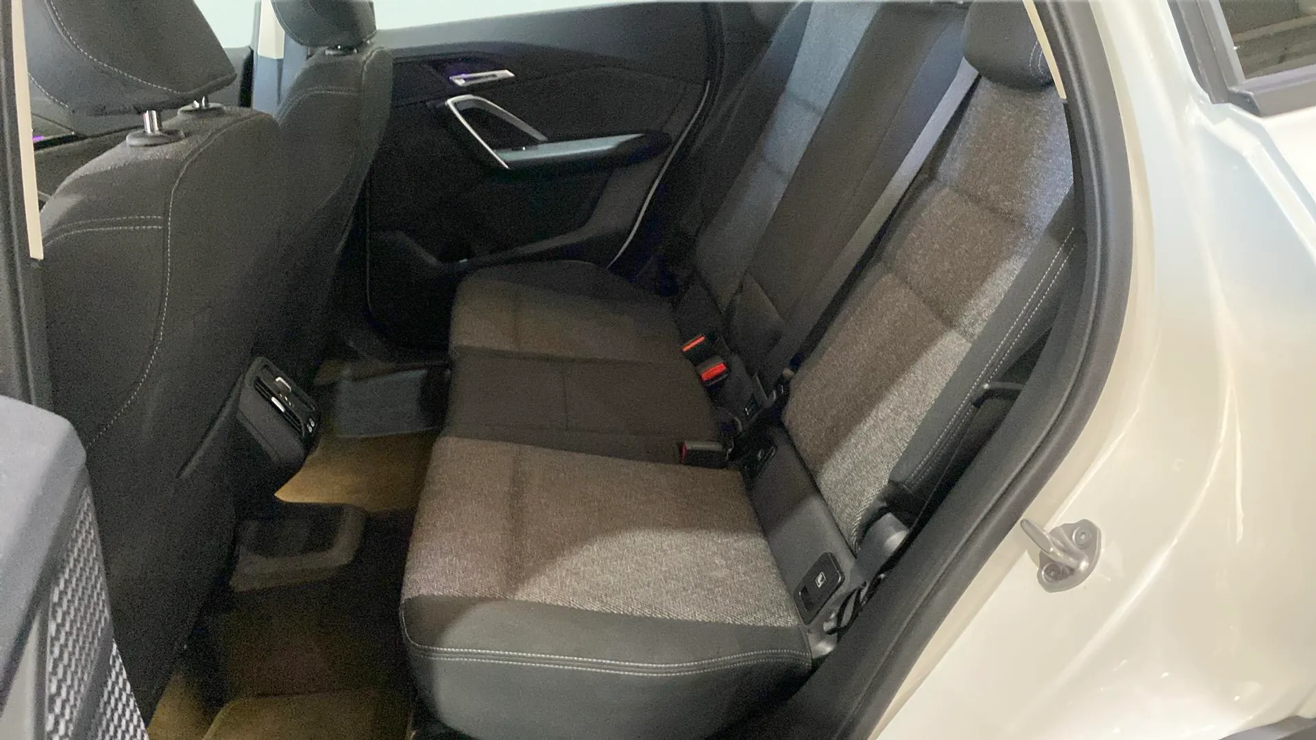 BMW X1 sDrive18i - foto 13