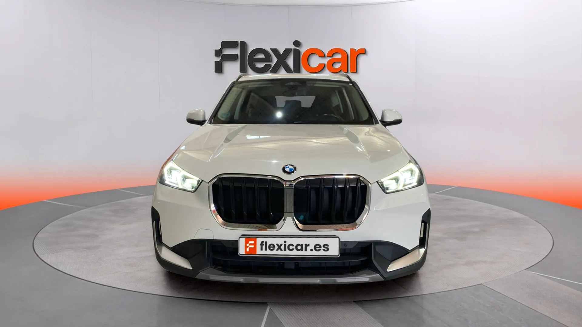 BMW X1 sDrive18i - foto 2