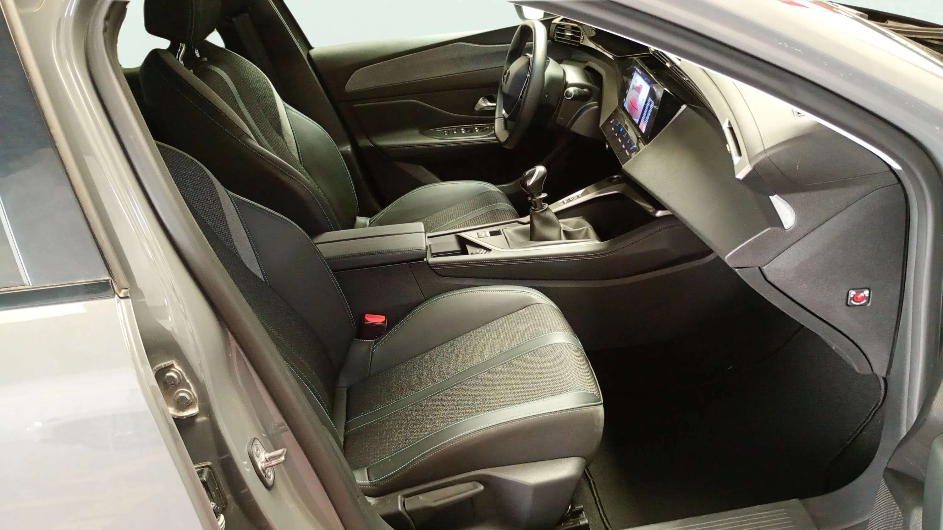 Peugeot 308 Active PureTech 130 - foto 11
