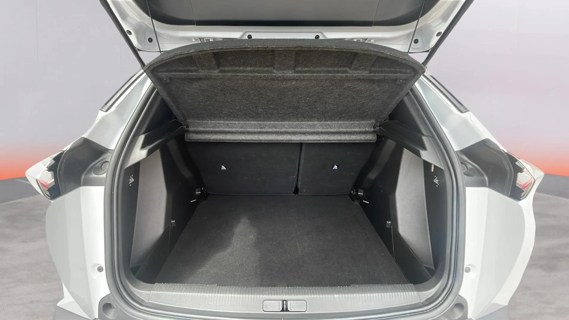 Peugeot 2008 Allure Gasolina 100 - foto 16