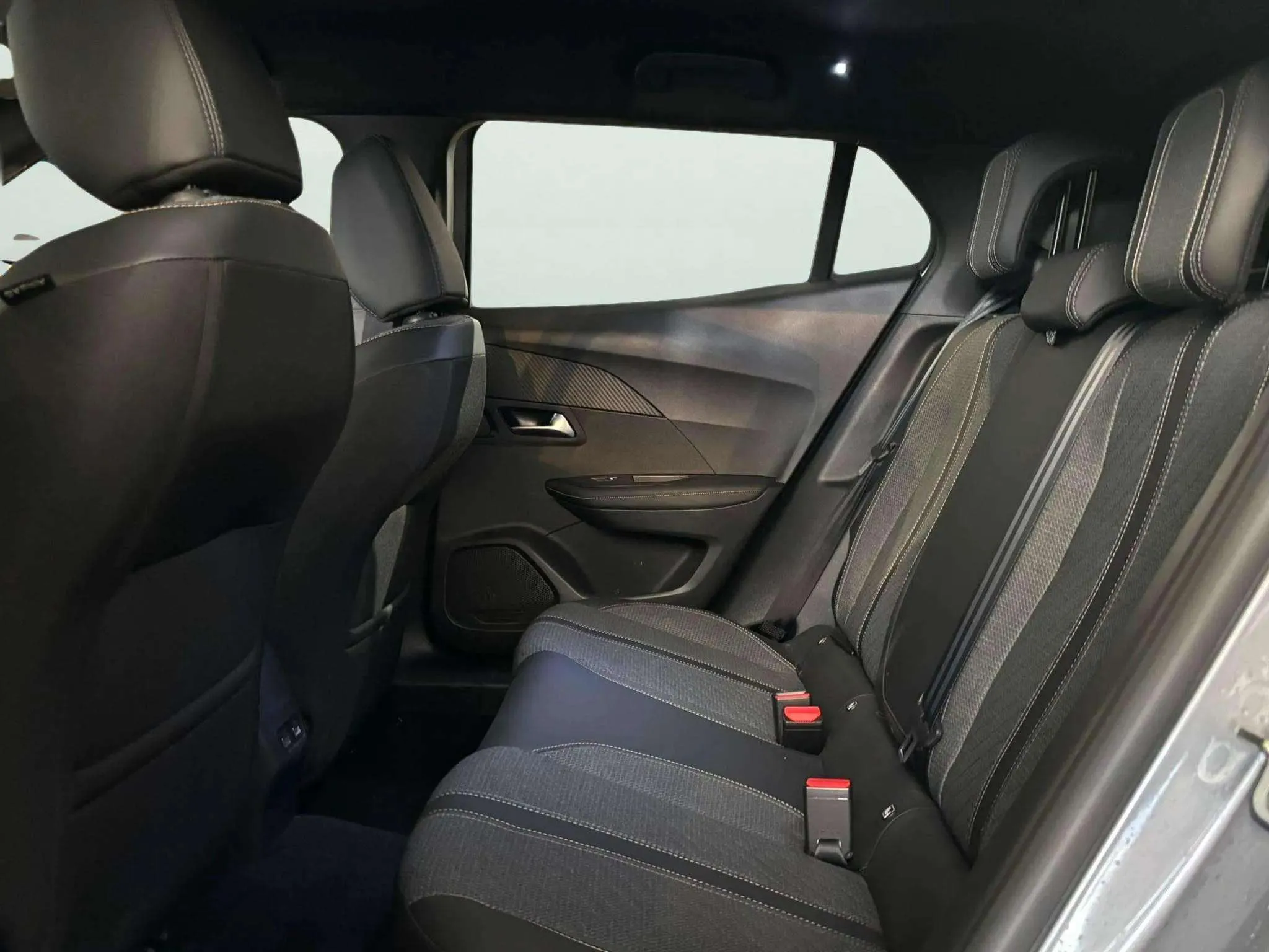 Peugeot 2008 Allure Gasolina 100 - foto 14