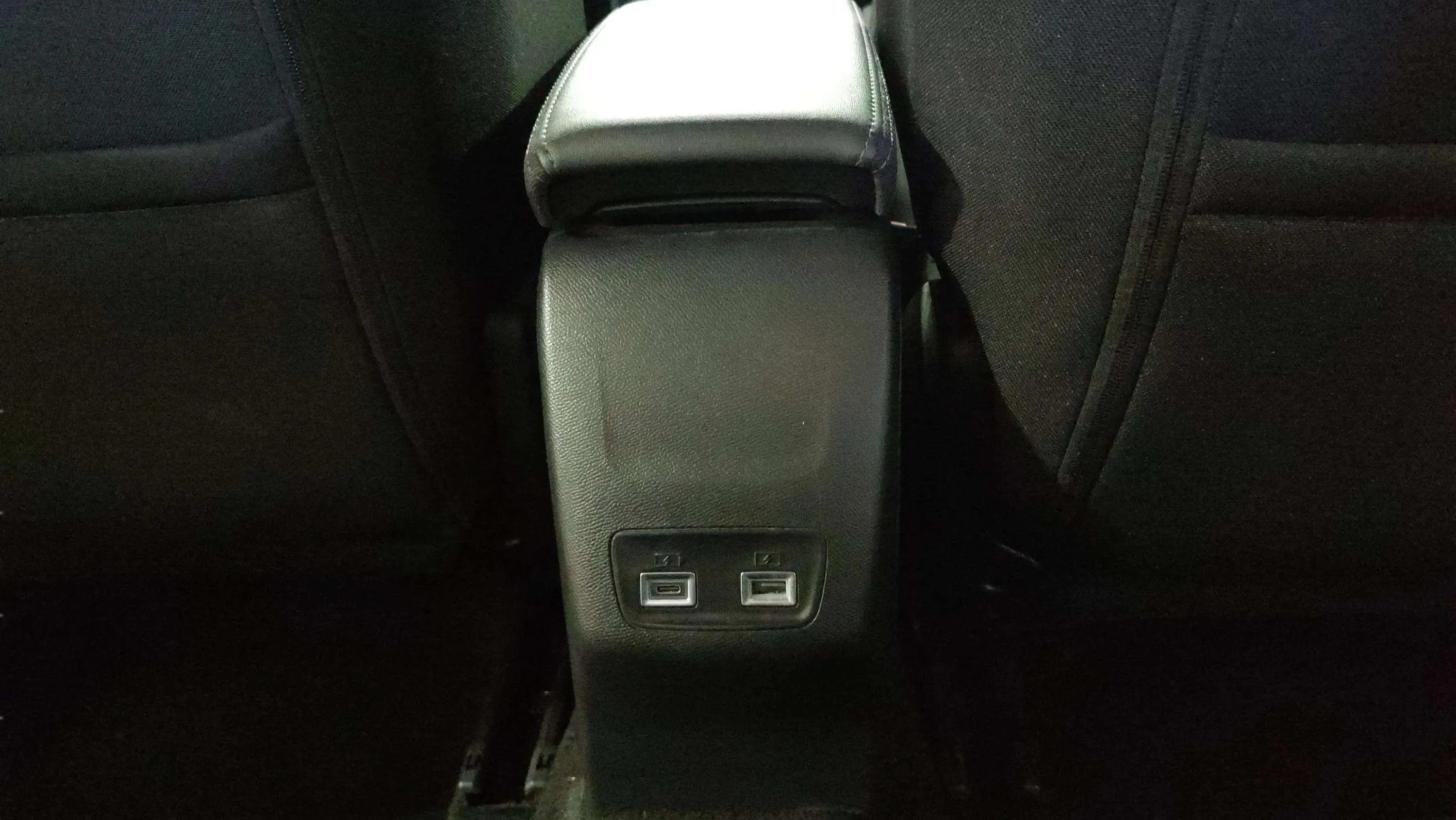 Peugeot 2008 Allure Gasolina 100 - foto 17