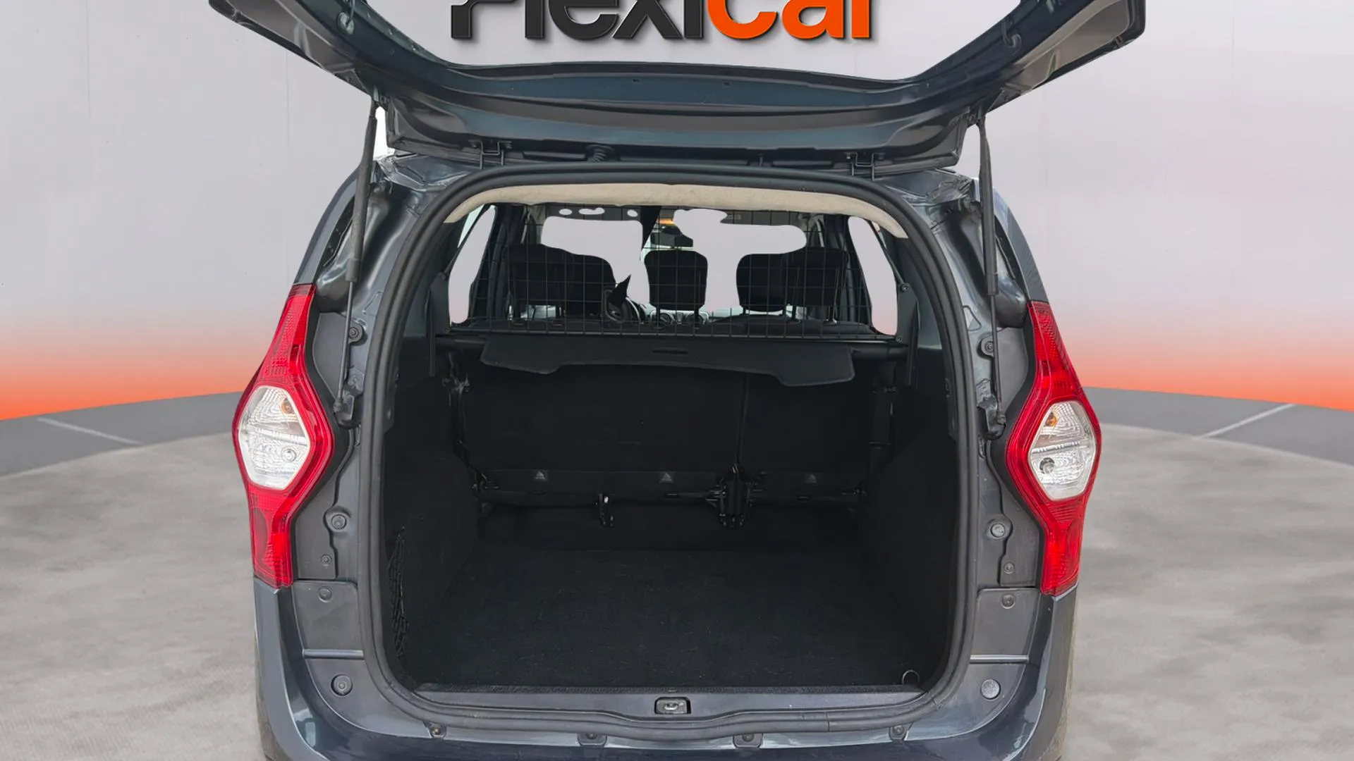 Dacia Lodgy Laureate TCe 5 plazas - foto 6