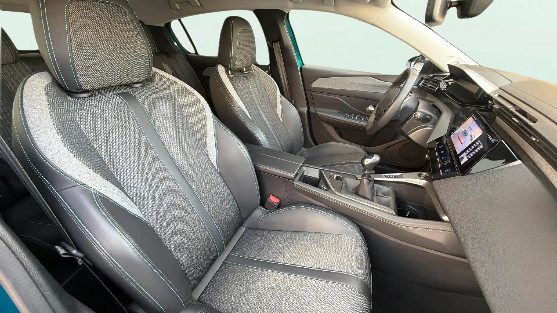 Peugeot 308 Allure PureTech 130 - foto 14