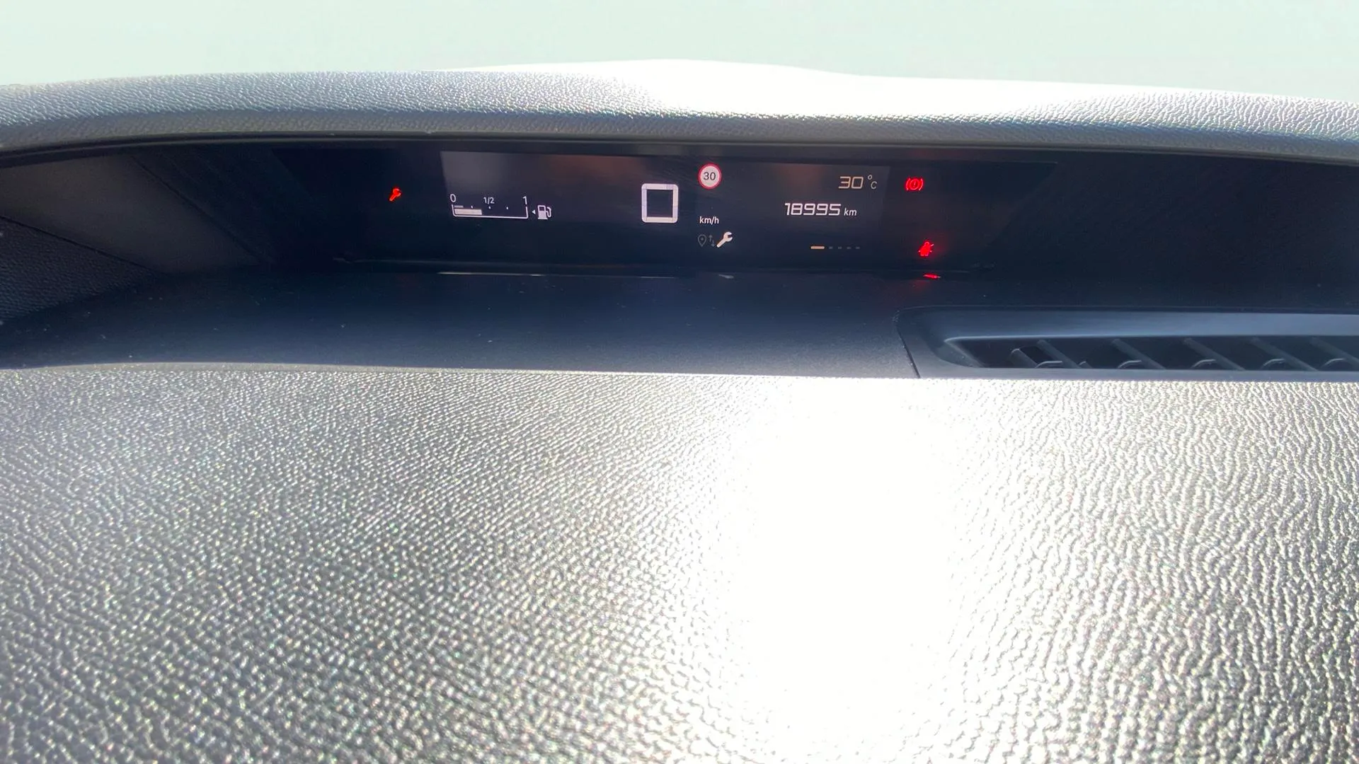 Citroën C3 Aircross Turbo BVM6 Plus - foto 12