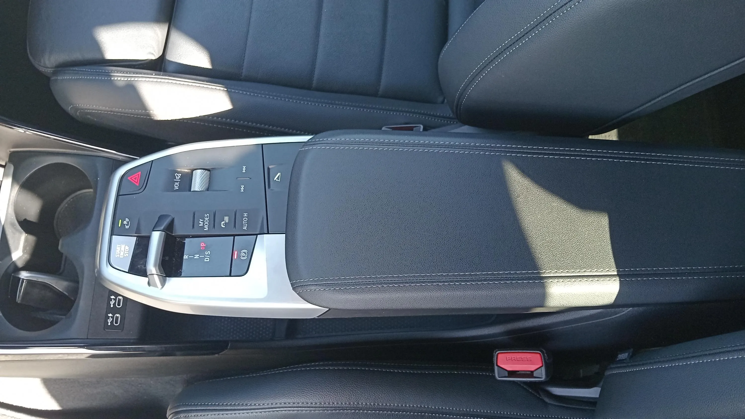 BMW Serie 2 Active Tourer 218i - foto 23