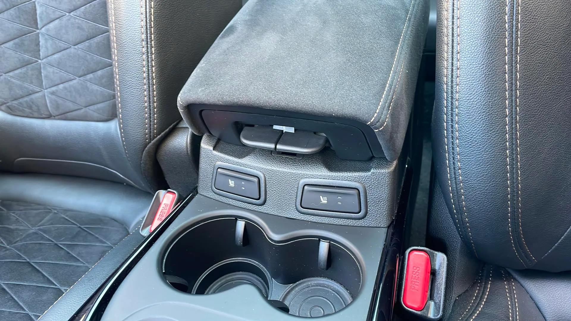 Renault Kadjar Black Ed GPF TCe EDC - foto 25