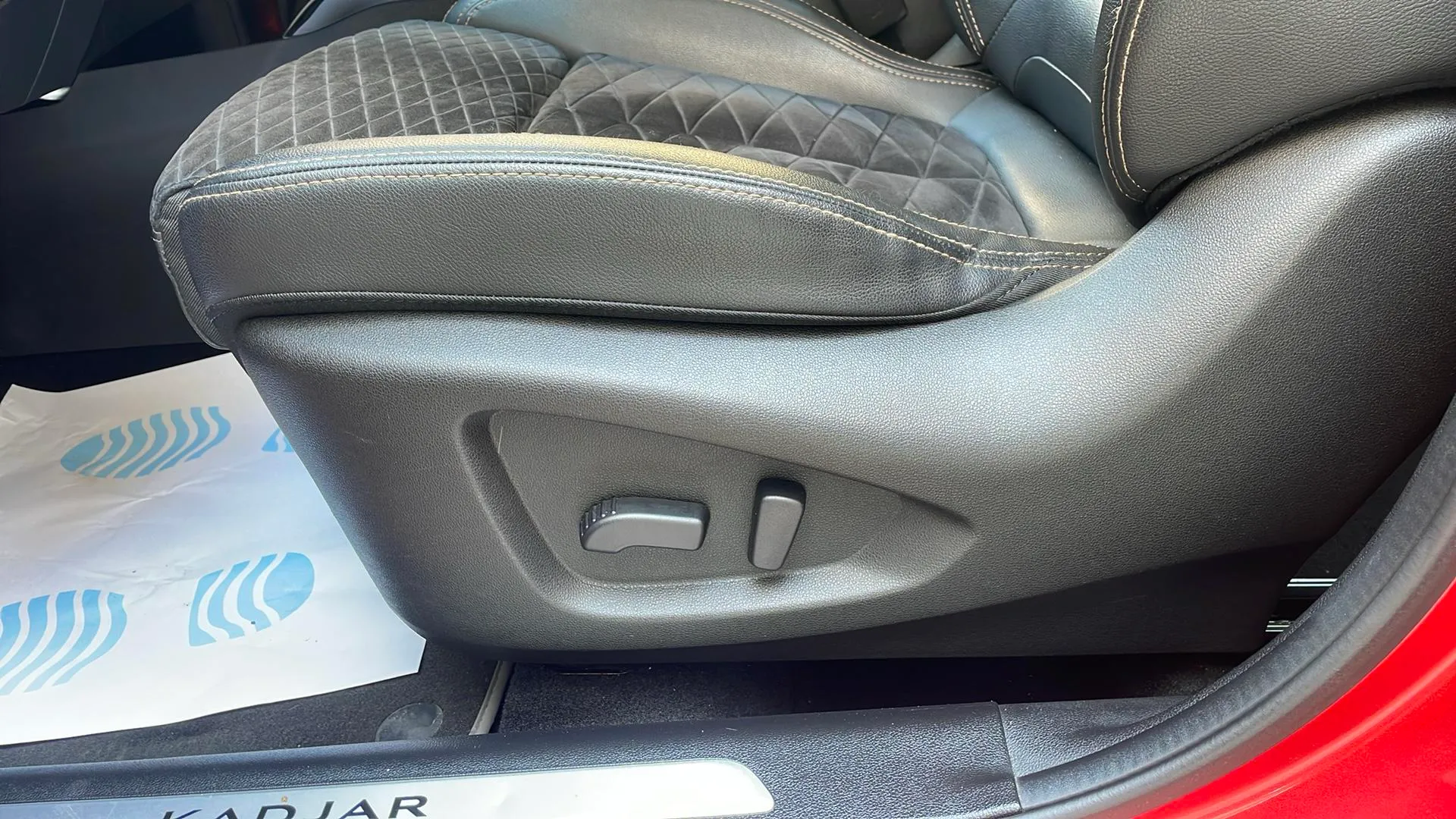Renault Kadjar Black Ed GPF TCe EDC - foto 21