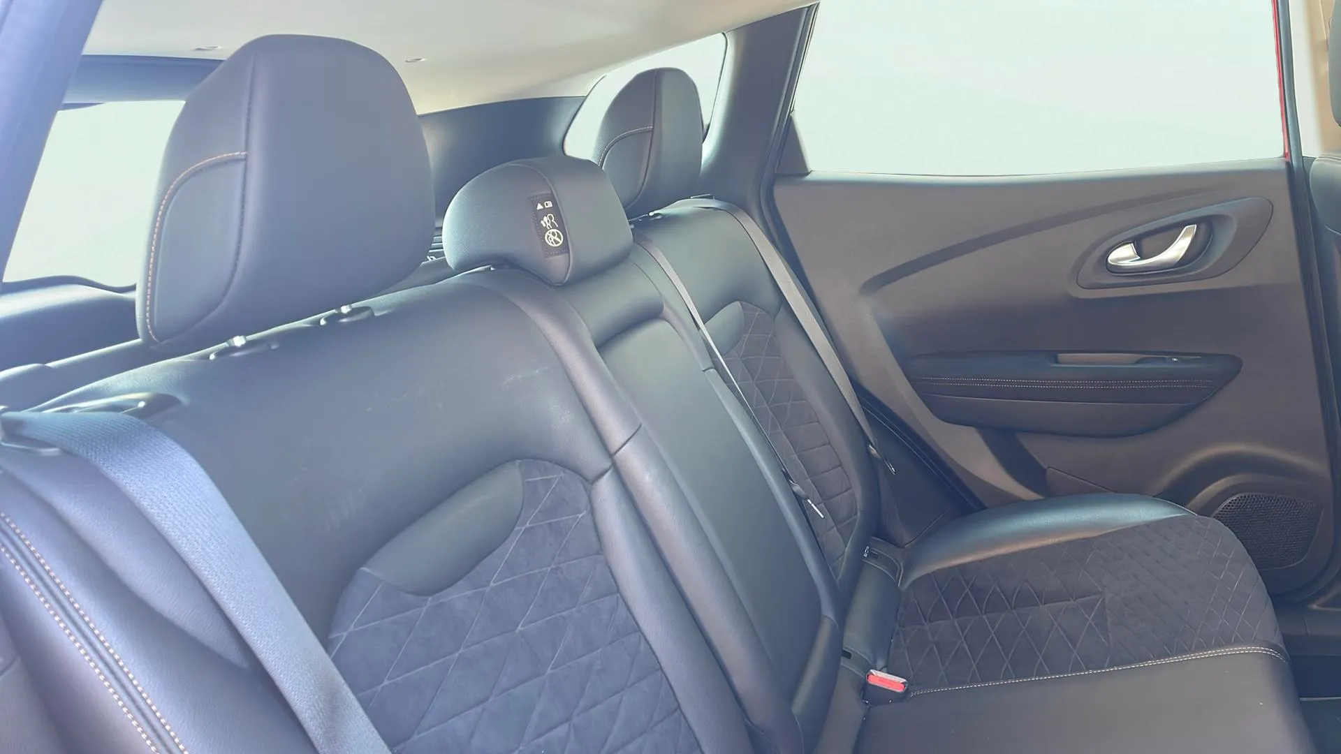 Renault Kadjar Black Ed GPF TCe EDC - foto 13