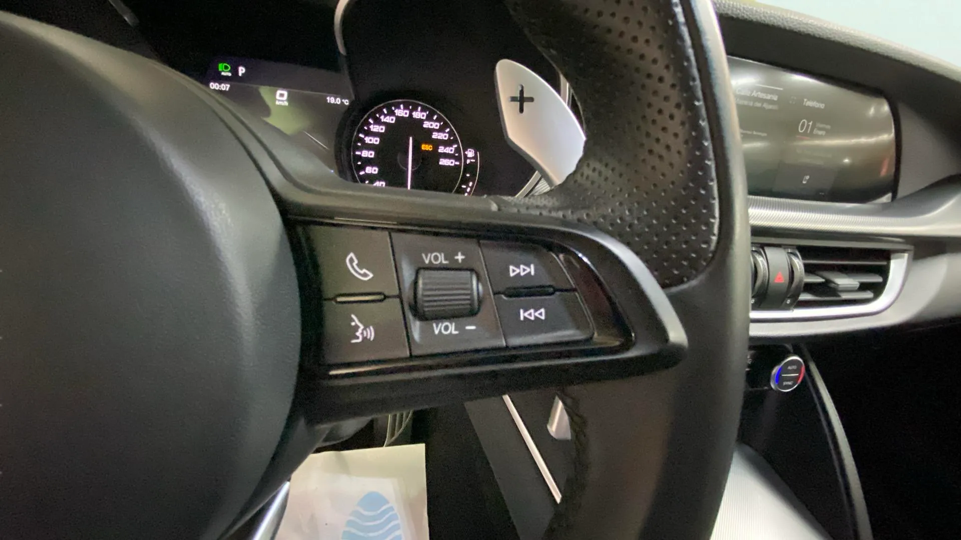 Alfa Romeo Stelvio 2.2 Diésel Veloce RWD - foto 12
