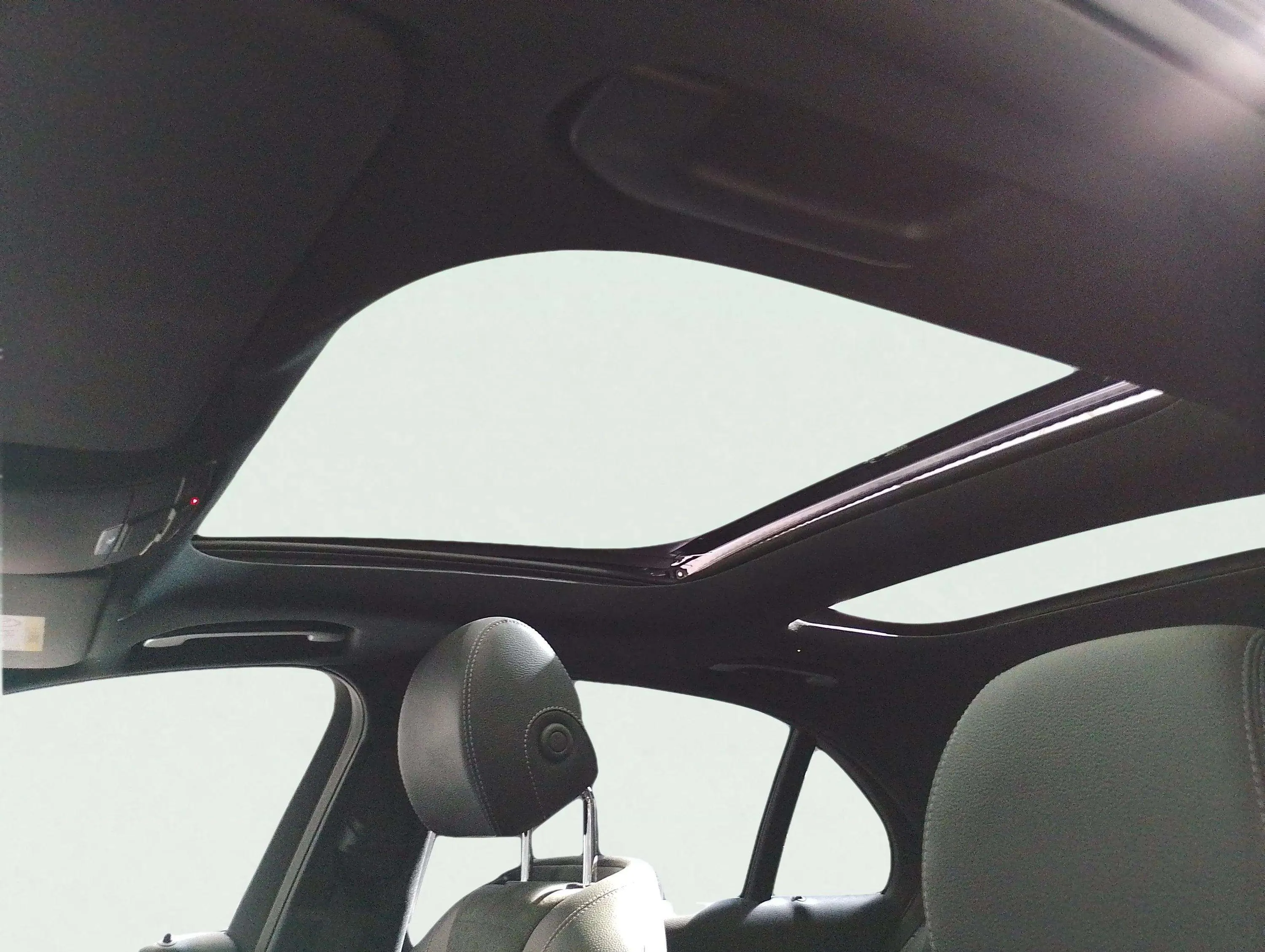 Mercedes-Benz Clase E E 220 d - foto 25