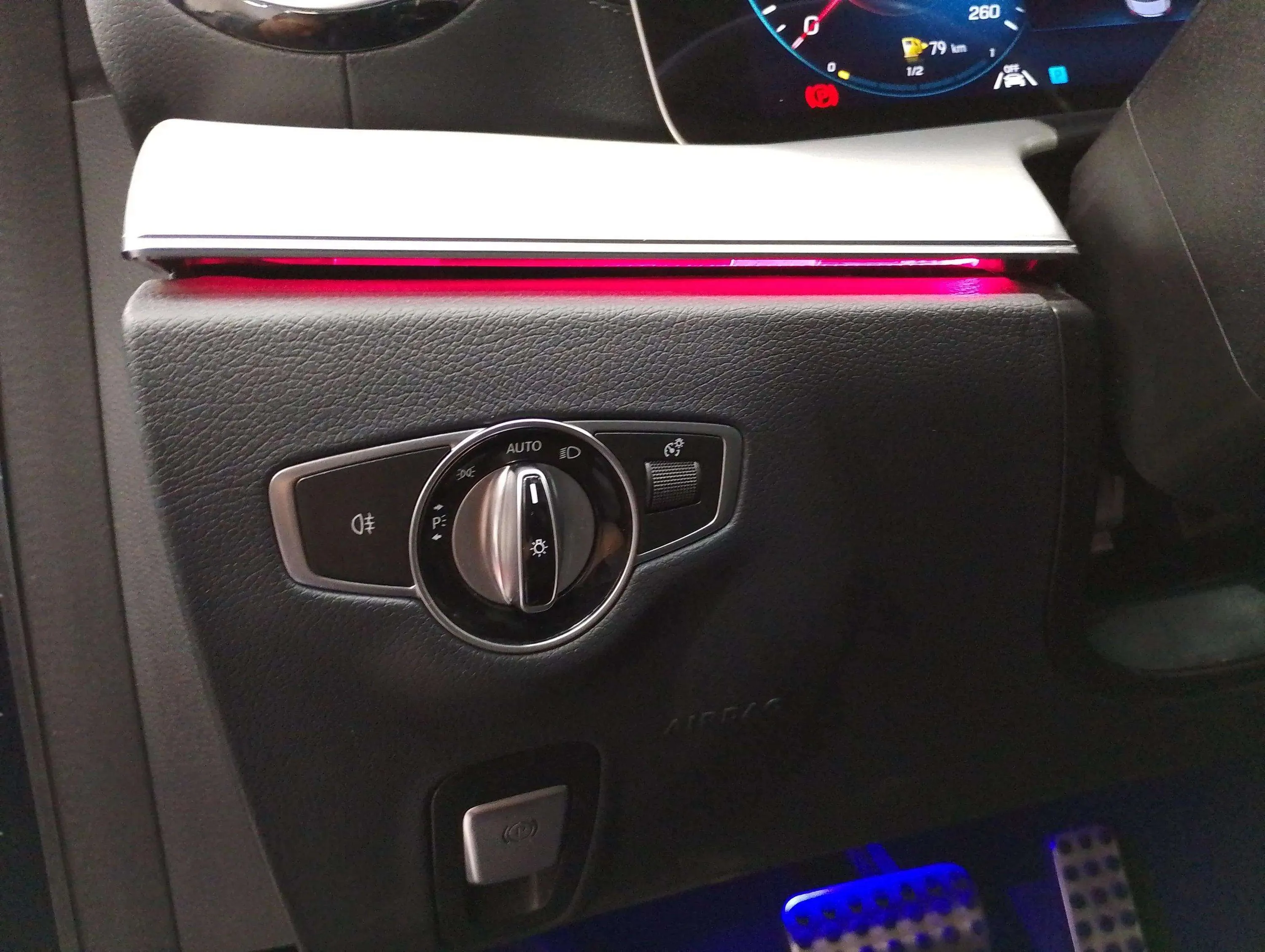 Mercedes-Benz Clase E E 220 d - foto 23