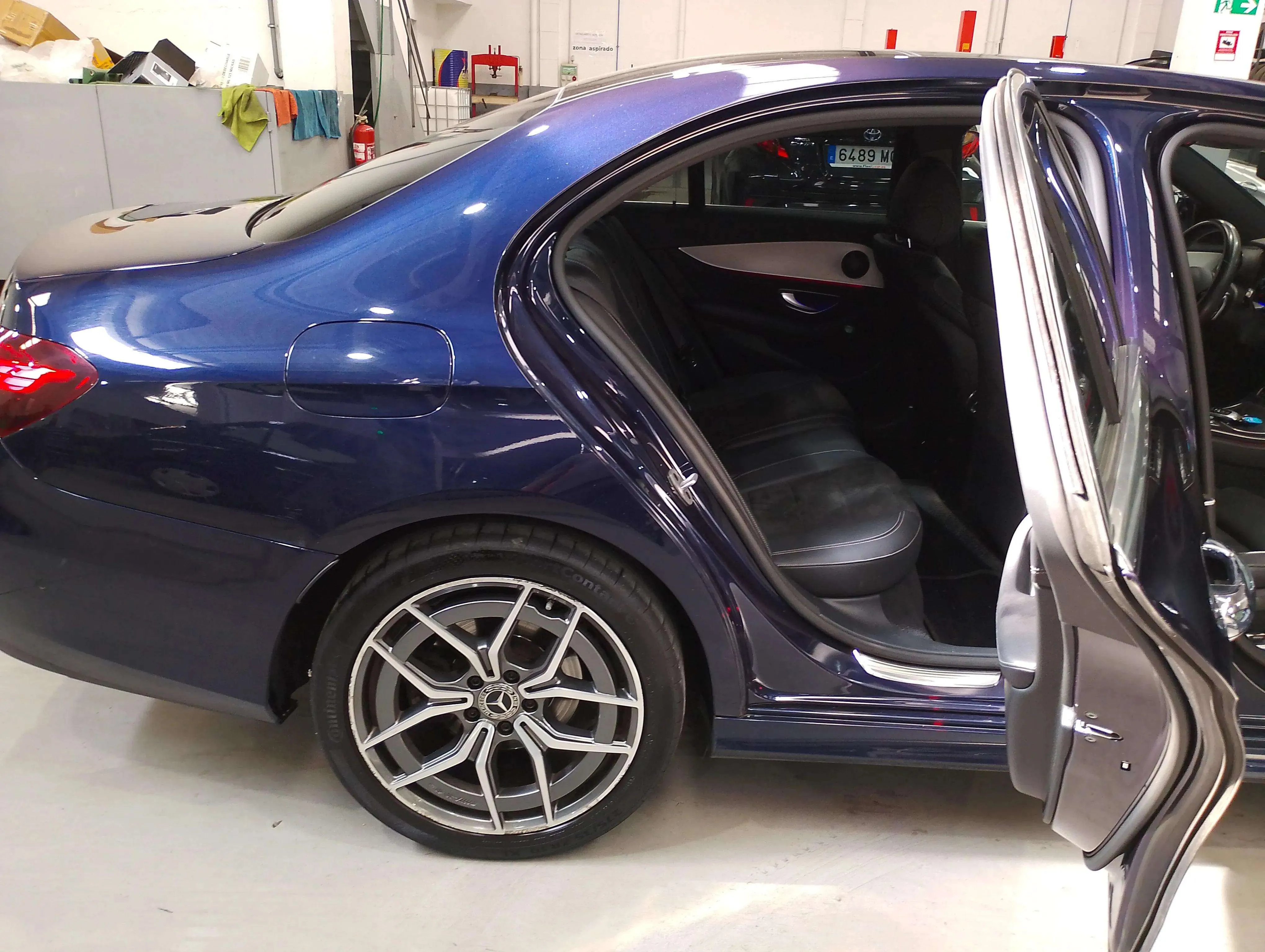 Mercedes-Benz Clase E E 220 d - foto 13