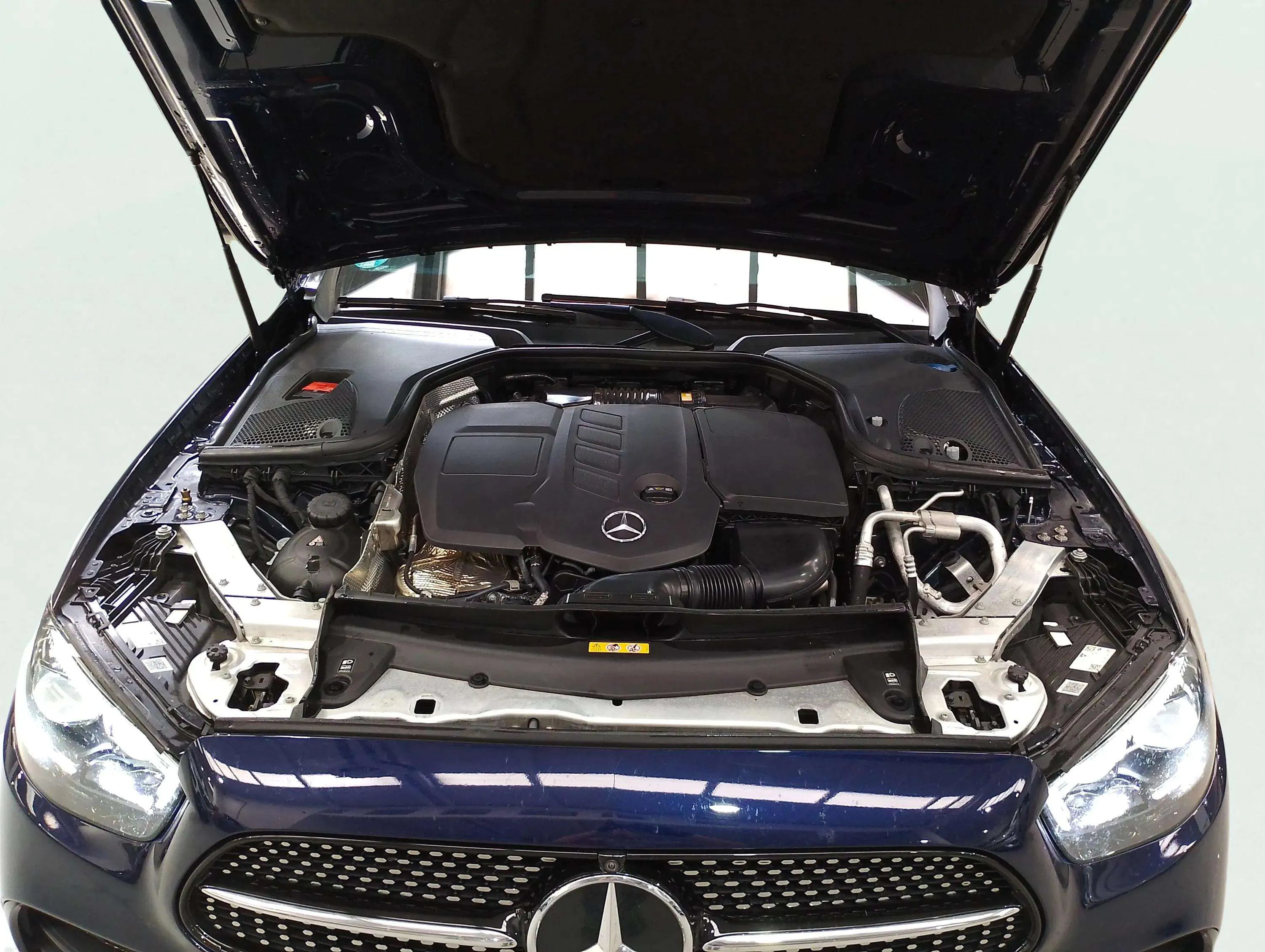 Mercedes-Benz Clase E E 220 d - foto 26