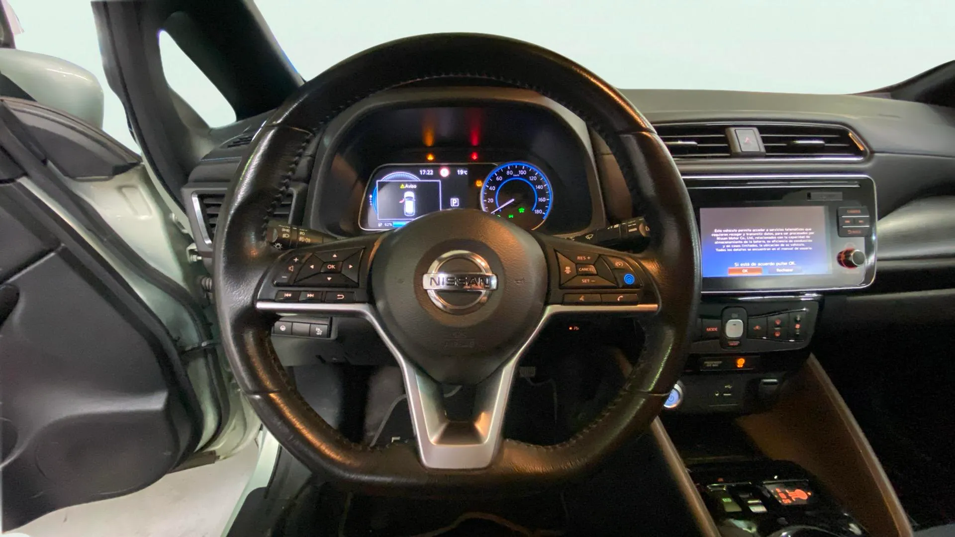 Nissan Leaf 40kWh Acenta - foto 17