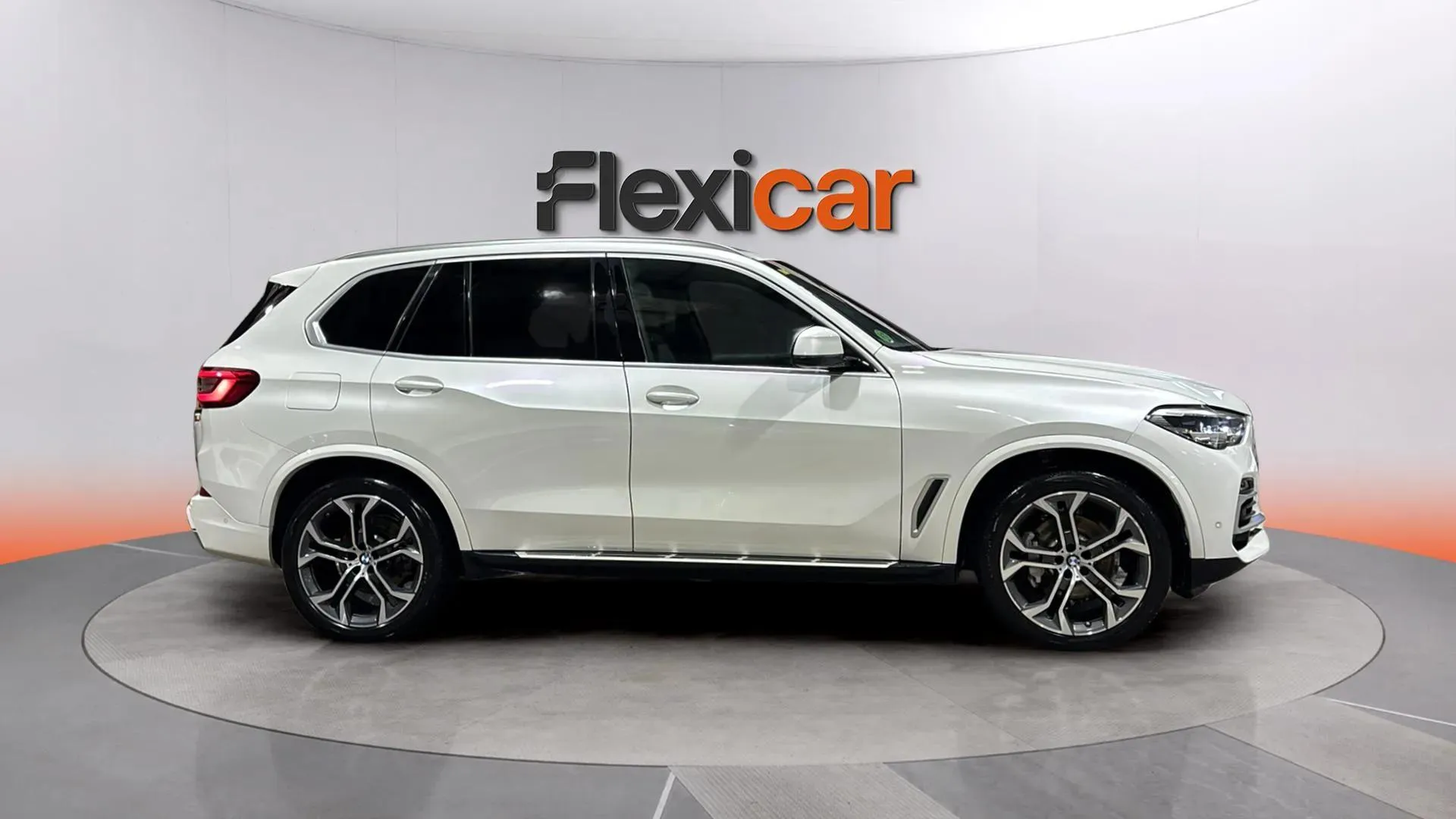 BMW X5 xDrive30d - foto 7