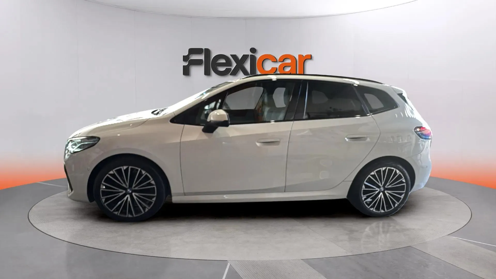 BMW Serie 2 Active Tourer 218i - foto 4