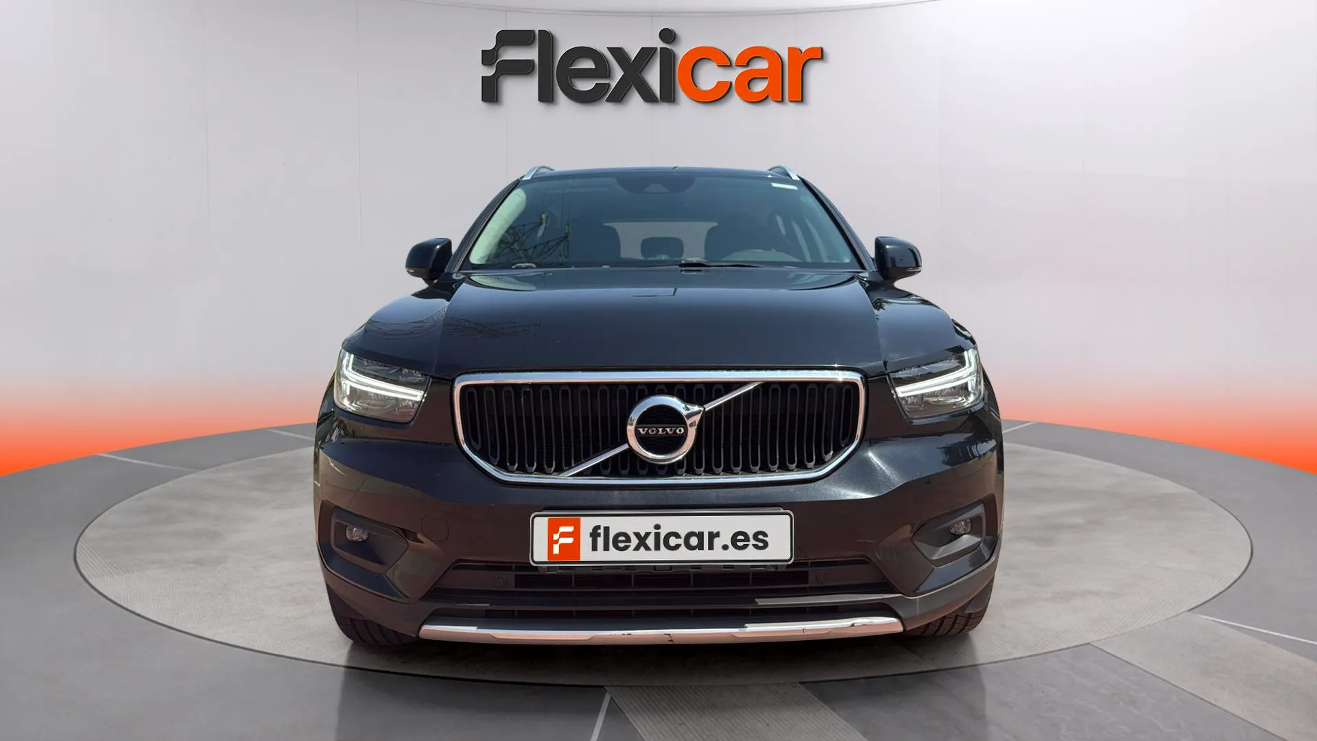 Volvo XC40 2.0 B3 G Momentum Pro - foto 2