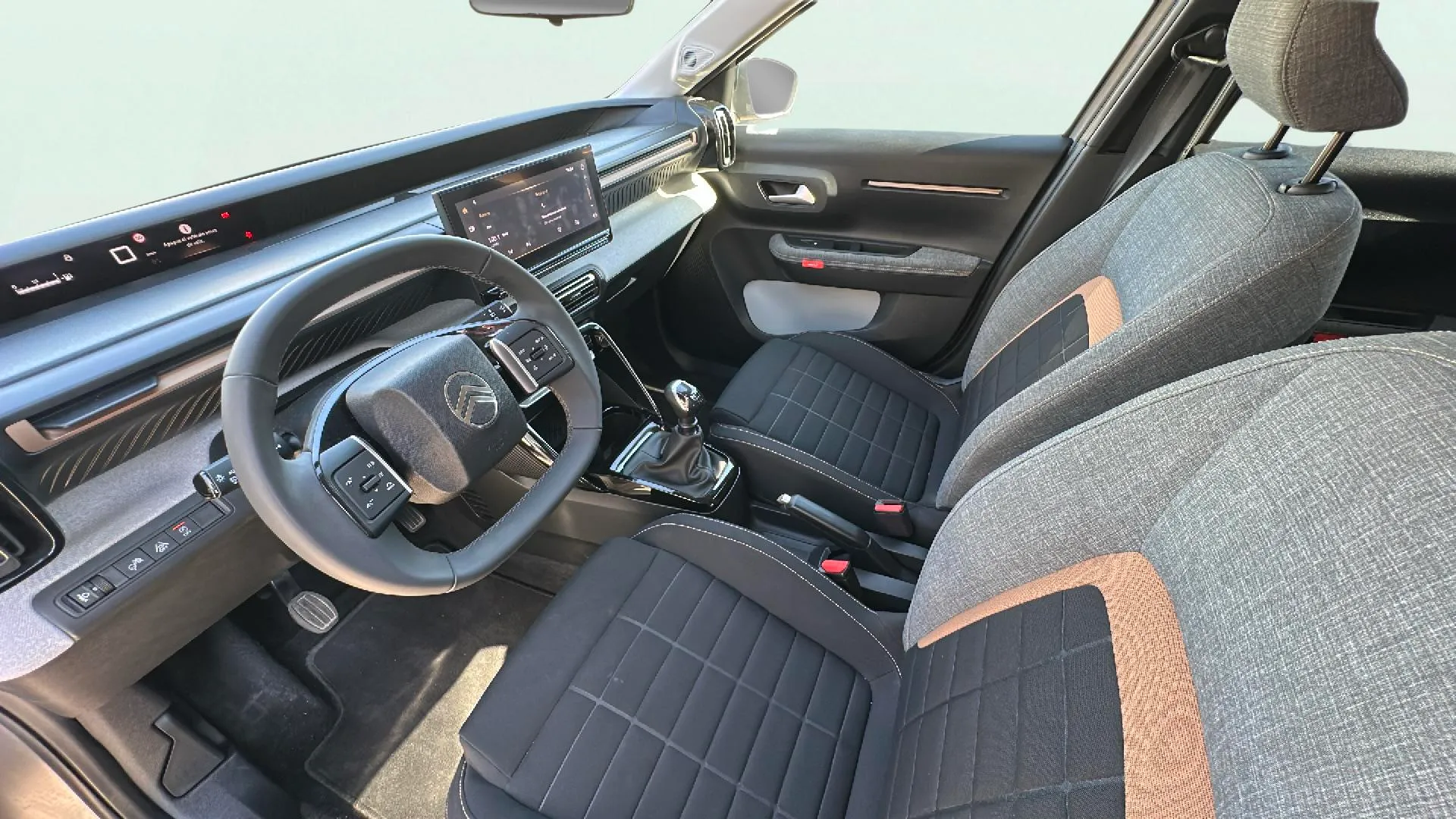 Citroën C3 Aircross Turbo BVM6 Plus - foto 9