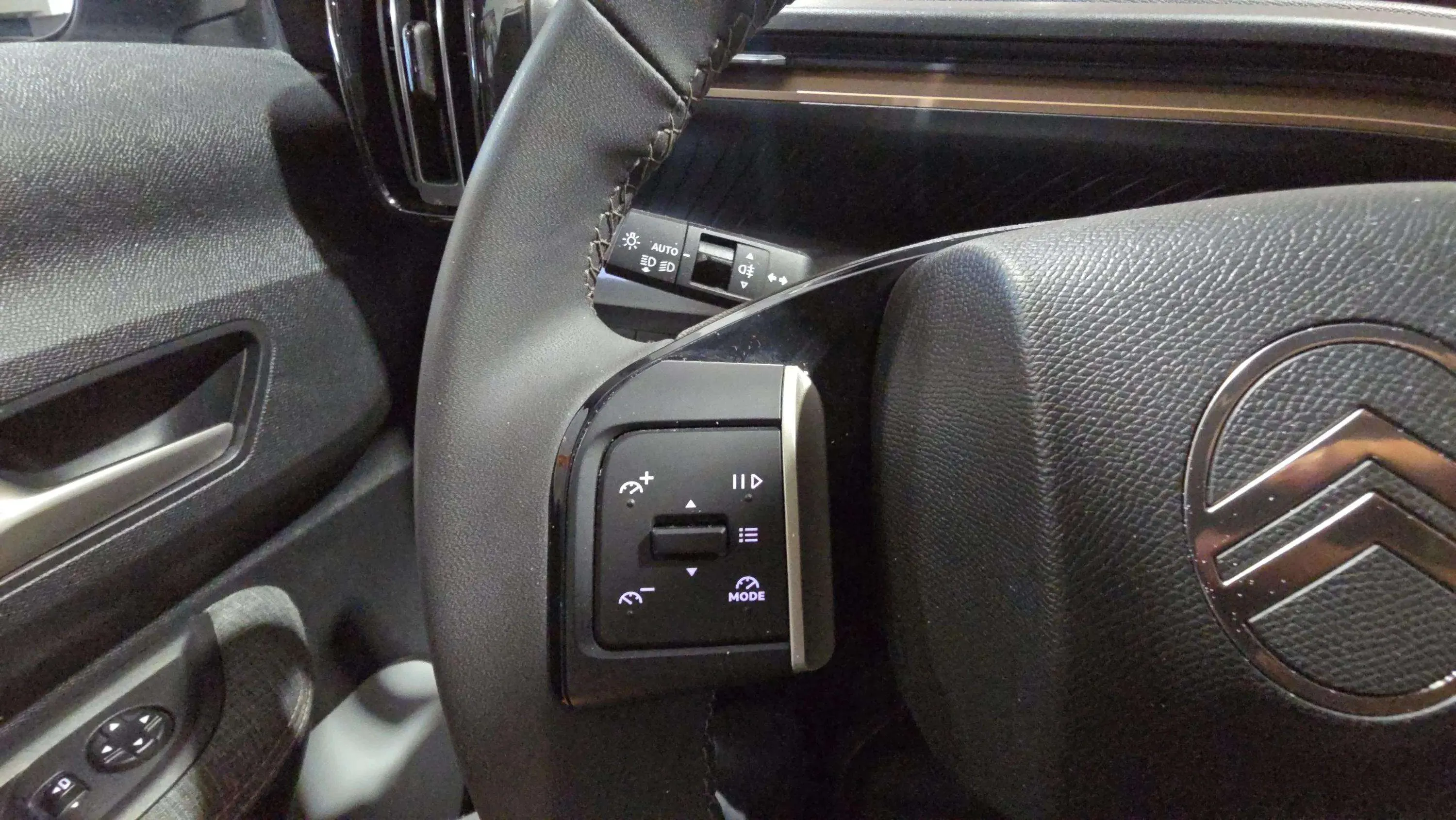 Citroën C3 Aircross Turbo BVM6 Plus - foto 25