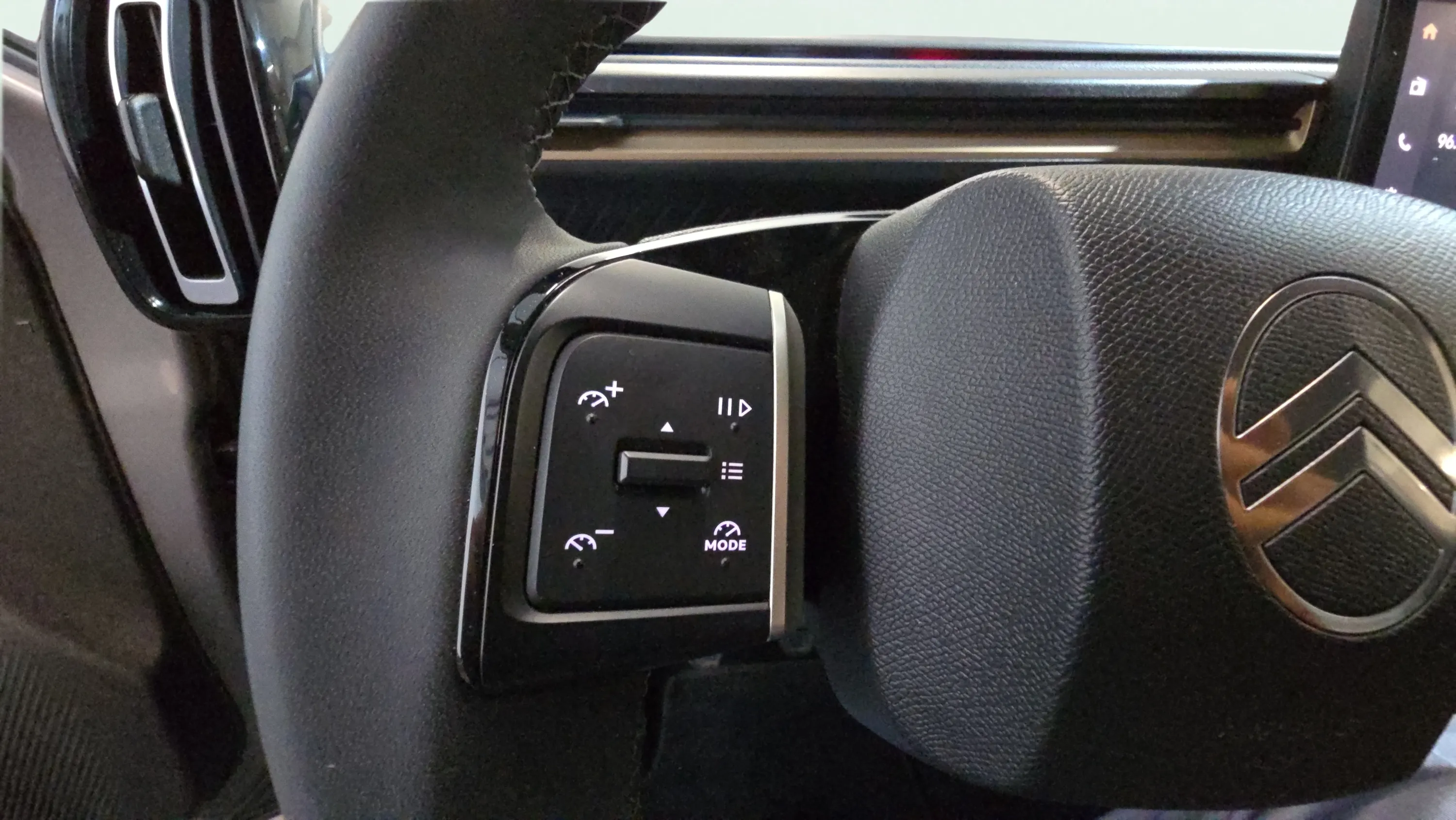 Citroën C3 Aircross Turbo BVM6 Plus - foto 12
