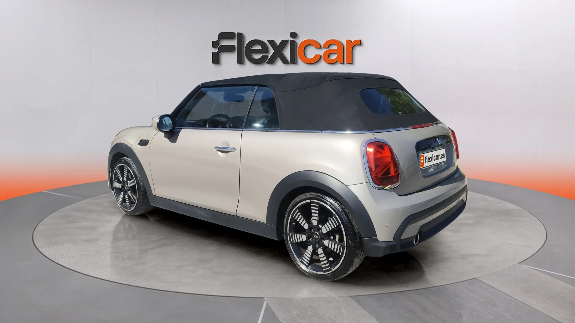 MINI Cooper Cabrio - foto 8