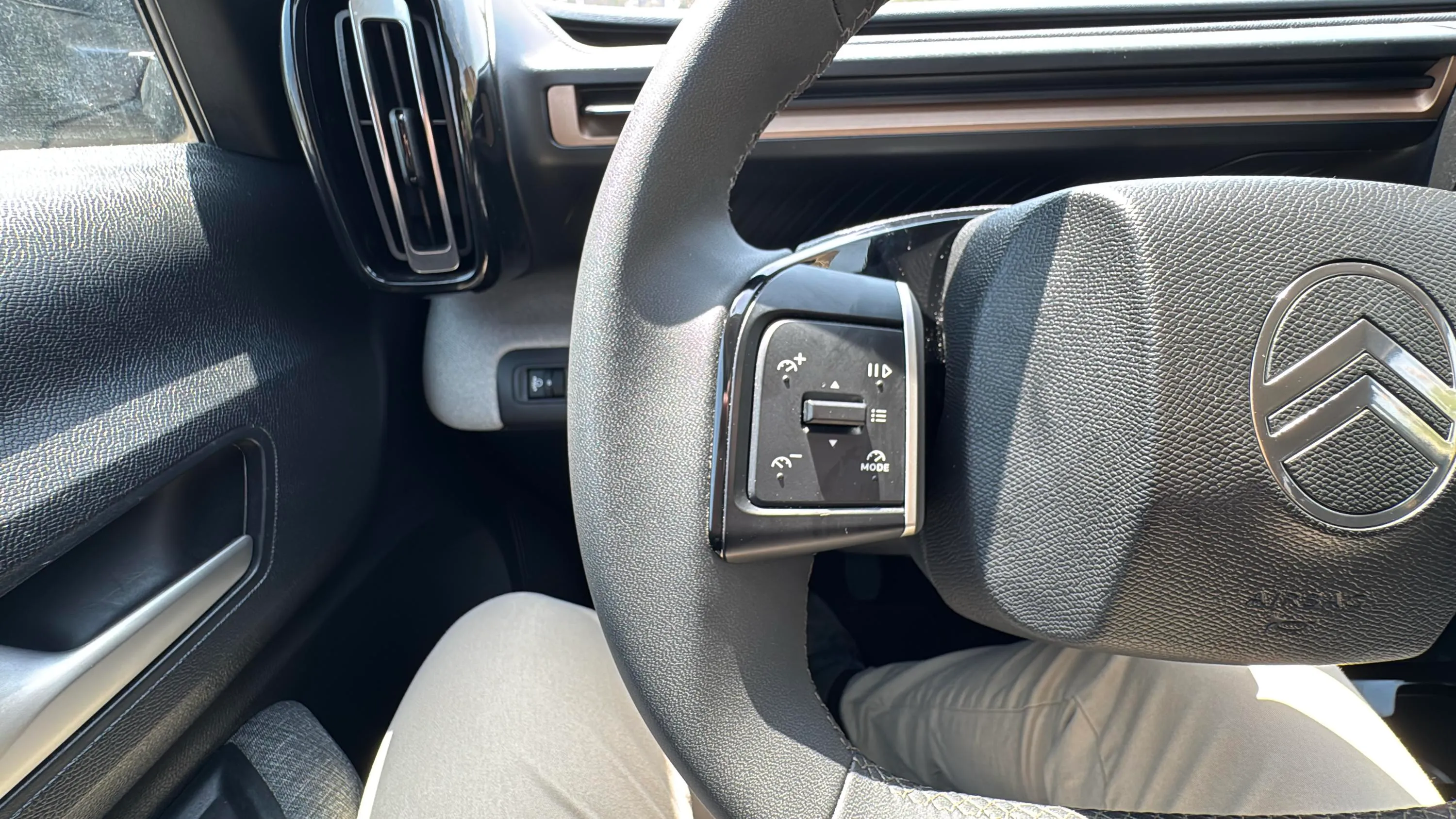 Citroën C3 Aircross Turbo BVM6 Plus - foto 20