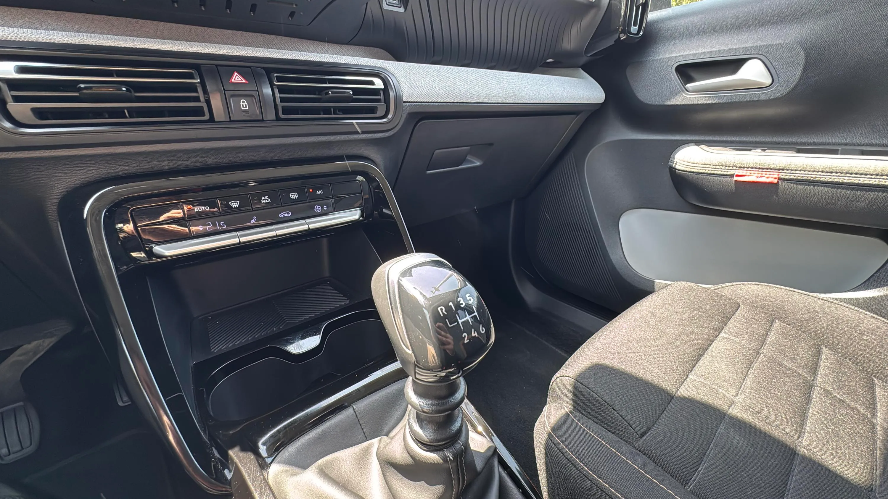 Citroën C3 Aircross Turbo BVM6 Plus - foto 17