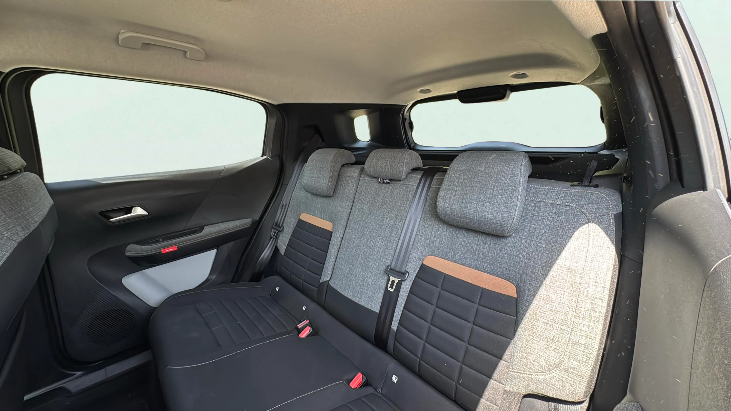 Citroën C3 Aircross Turbo BVM6 Plus - foto 11