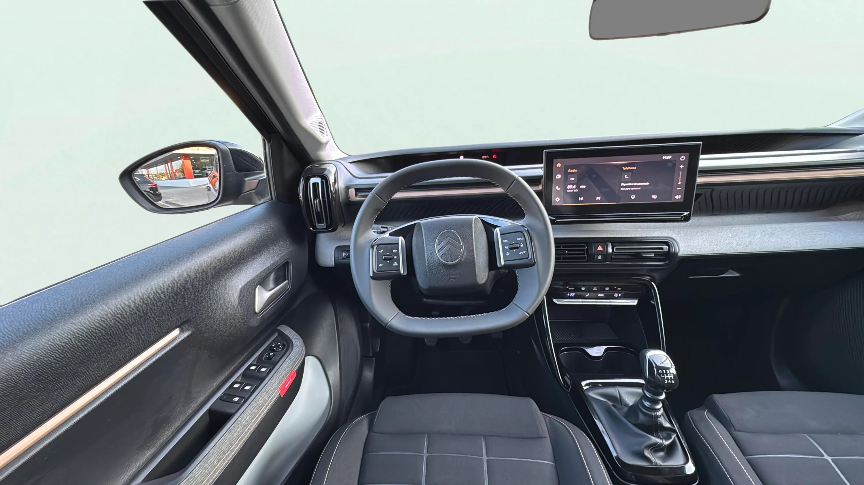 Citroën C3 Aircross Turbo BVM6 Plus - foto 11