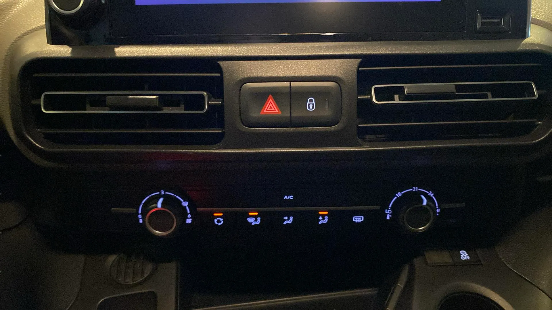 Peugeot Rifter Active Long PureTech - foto 17