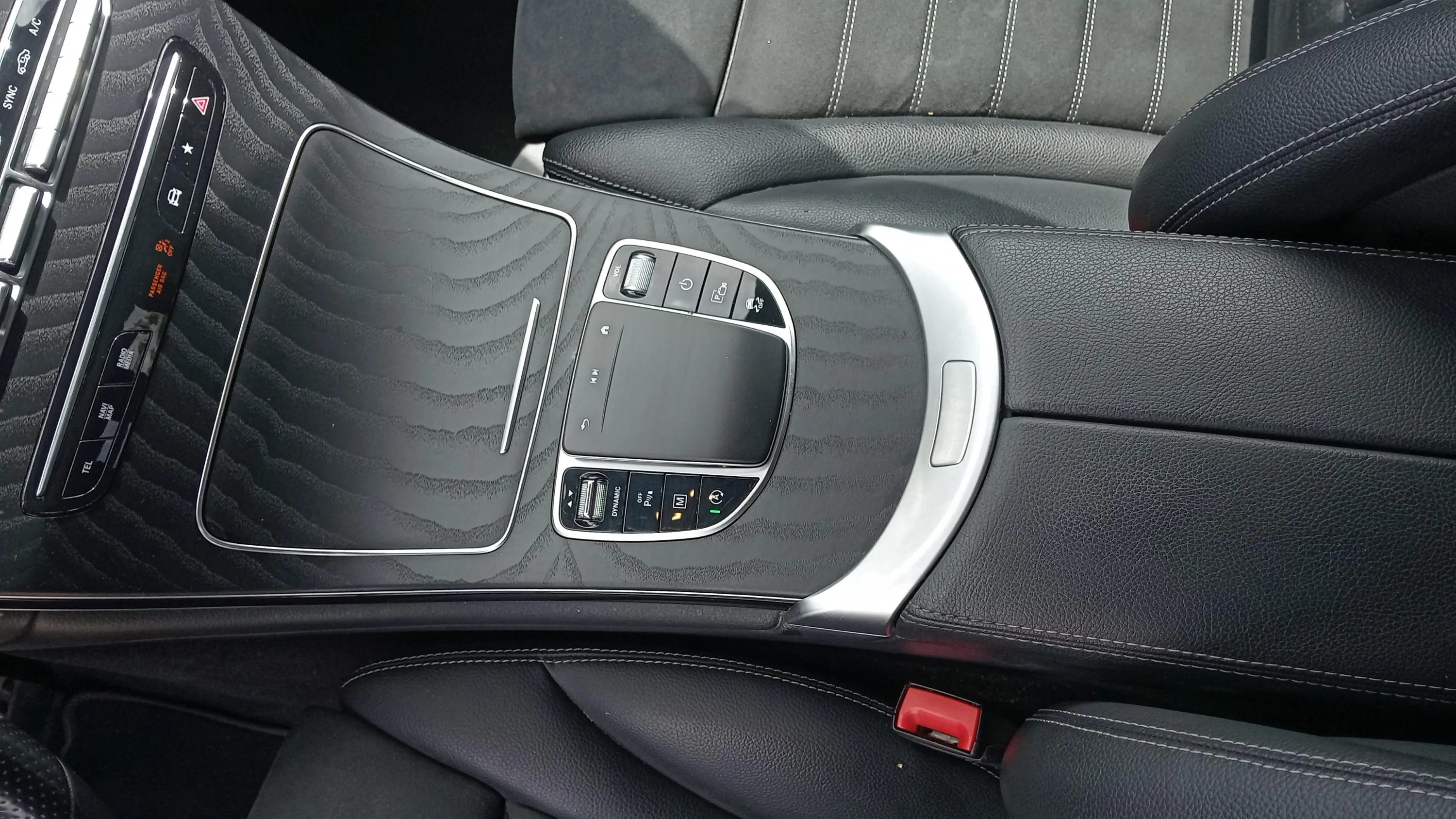 Mercedes-Benz GLC 200 d 4MATIC - foto 18
