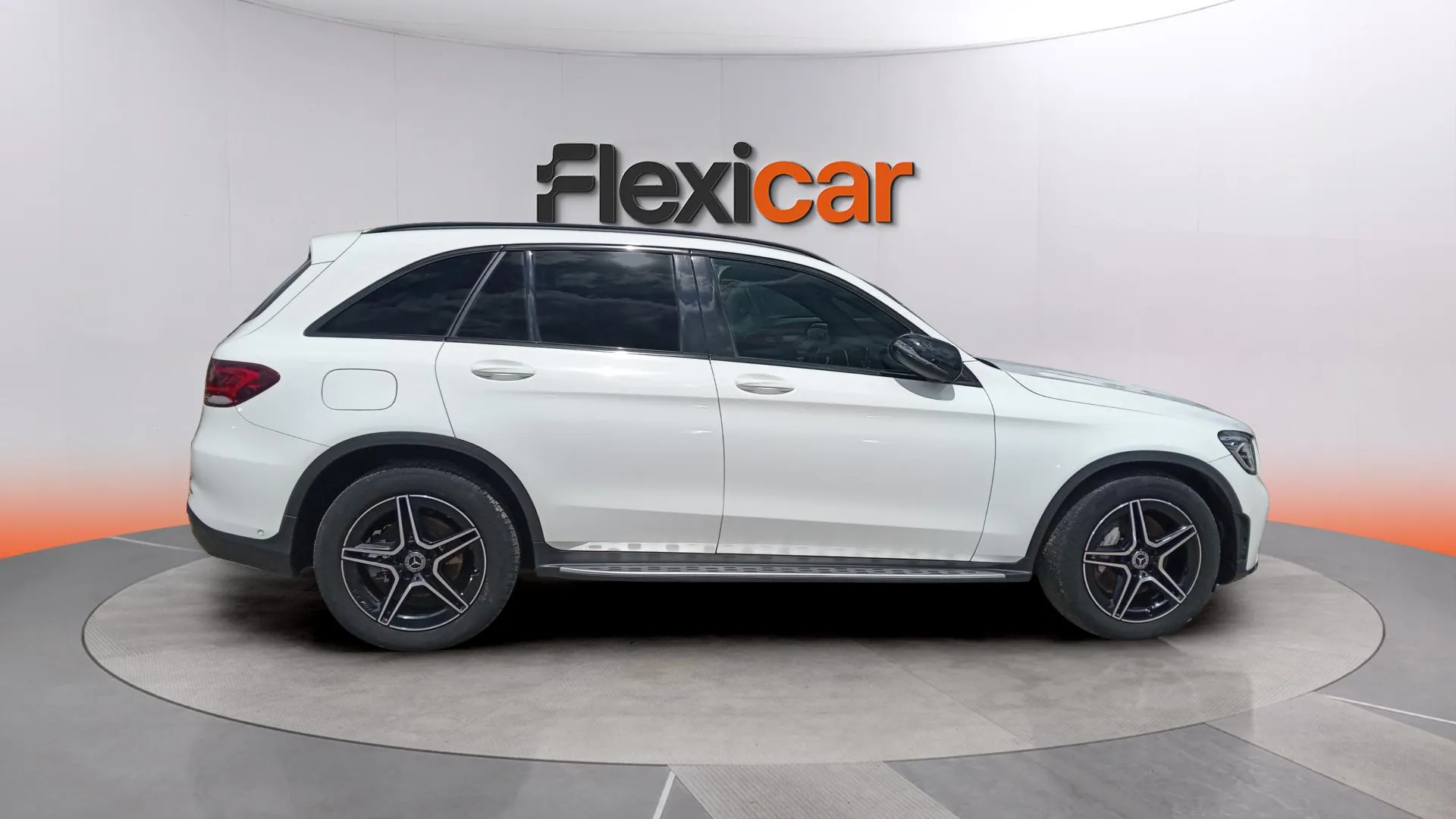 Mercedes-Benz GLC 200 d 4MATIC - foto 11